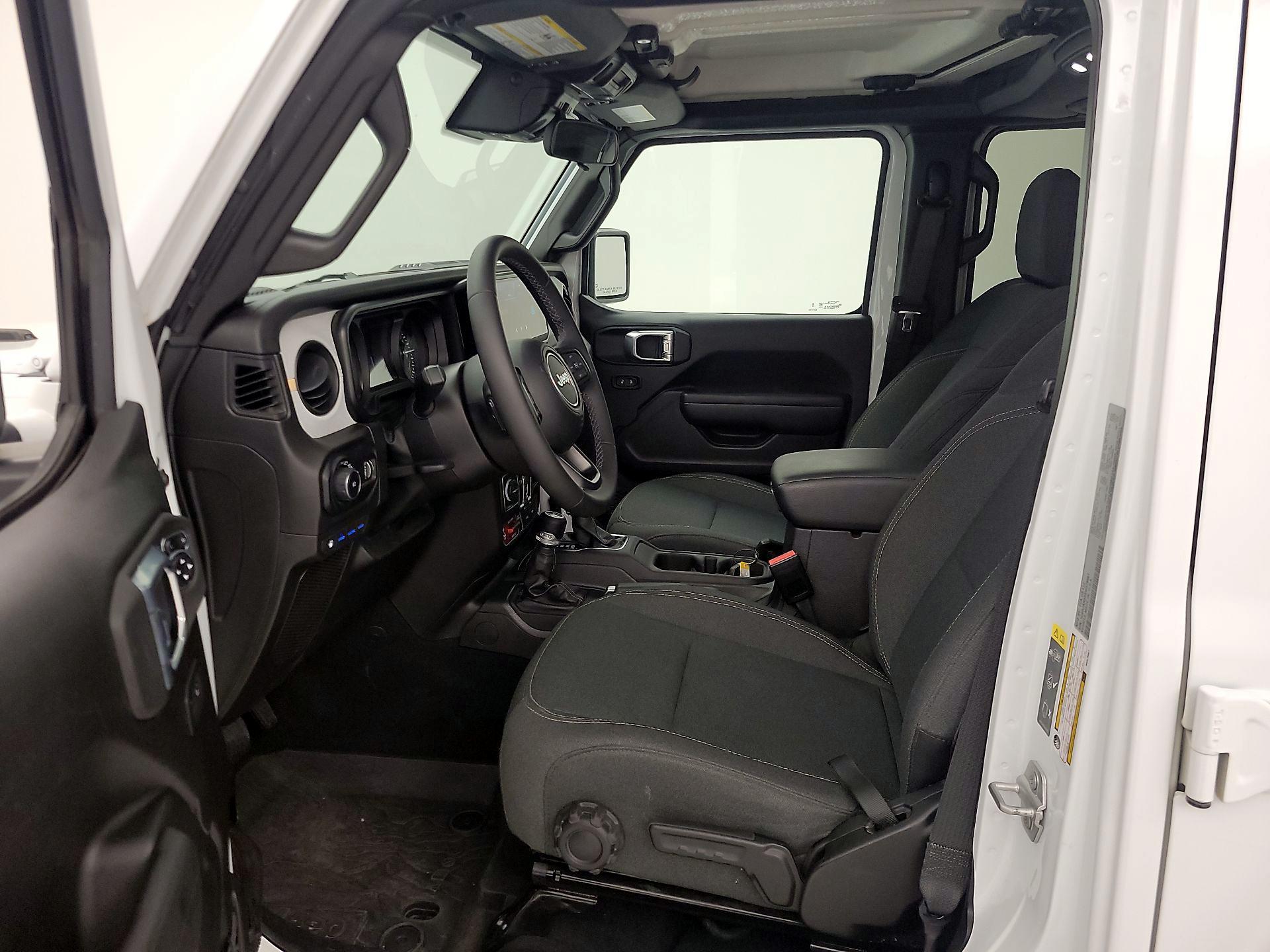 Thumbnail: 2025 Jeep Wrangler - 11