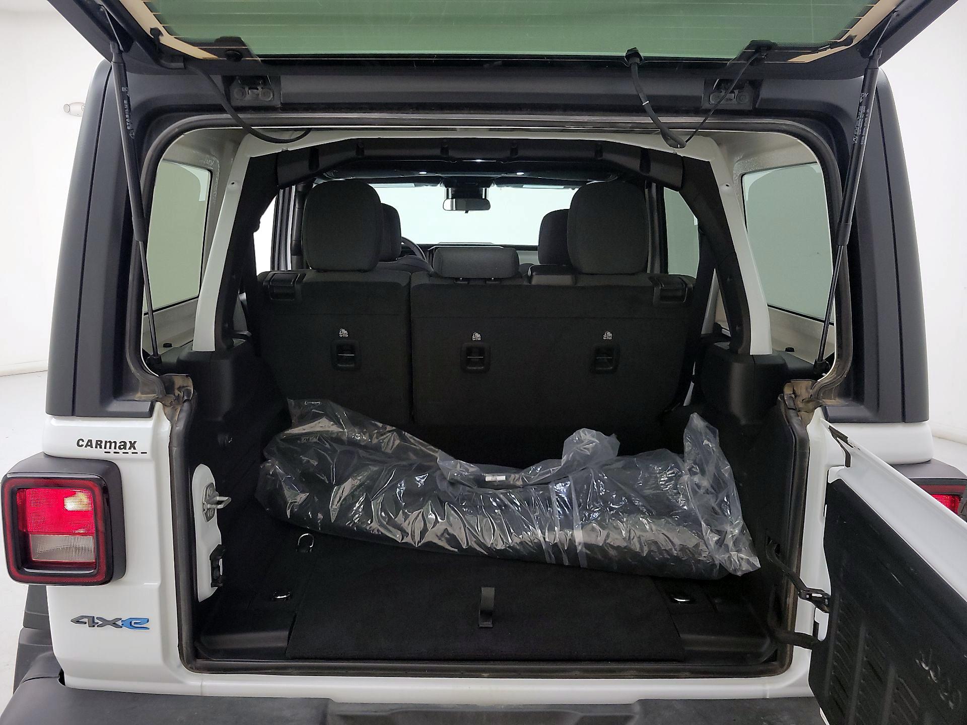 Thumbnail: 2025 Jeep Wrangler - 20