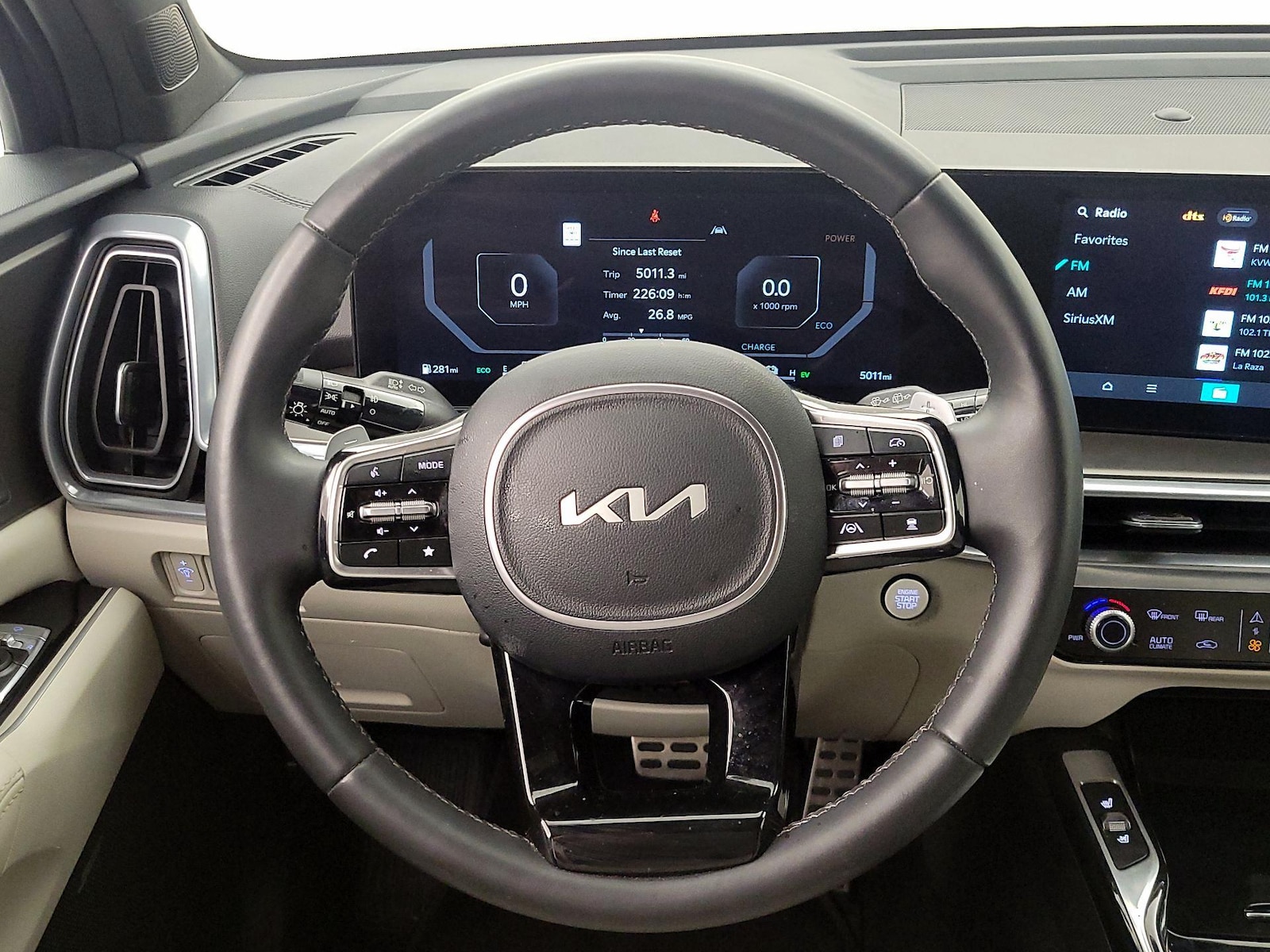 2025 Kia Sorento SX Prestige Hybrid - Photo 11