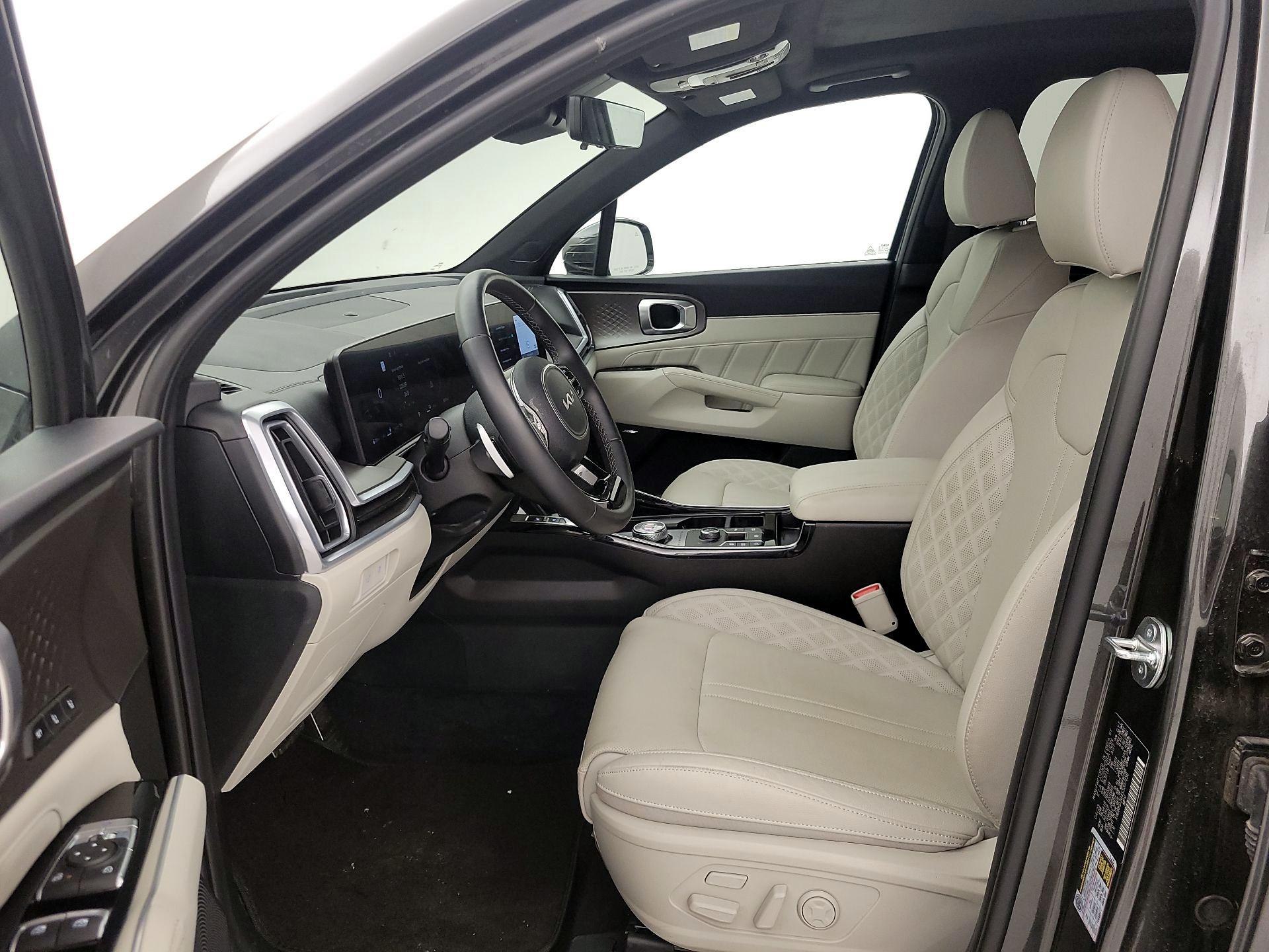 Thumbnail: 2025 Kia Sorento - 11