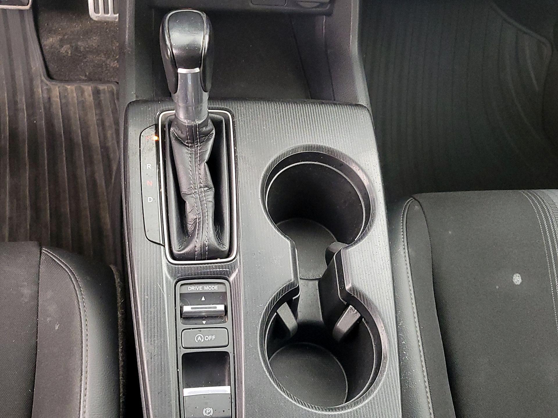 Thumbnail: 2022 Honda Civic - 17