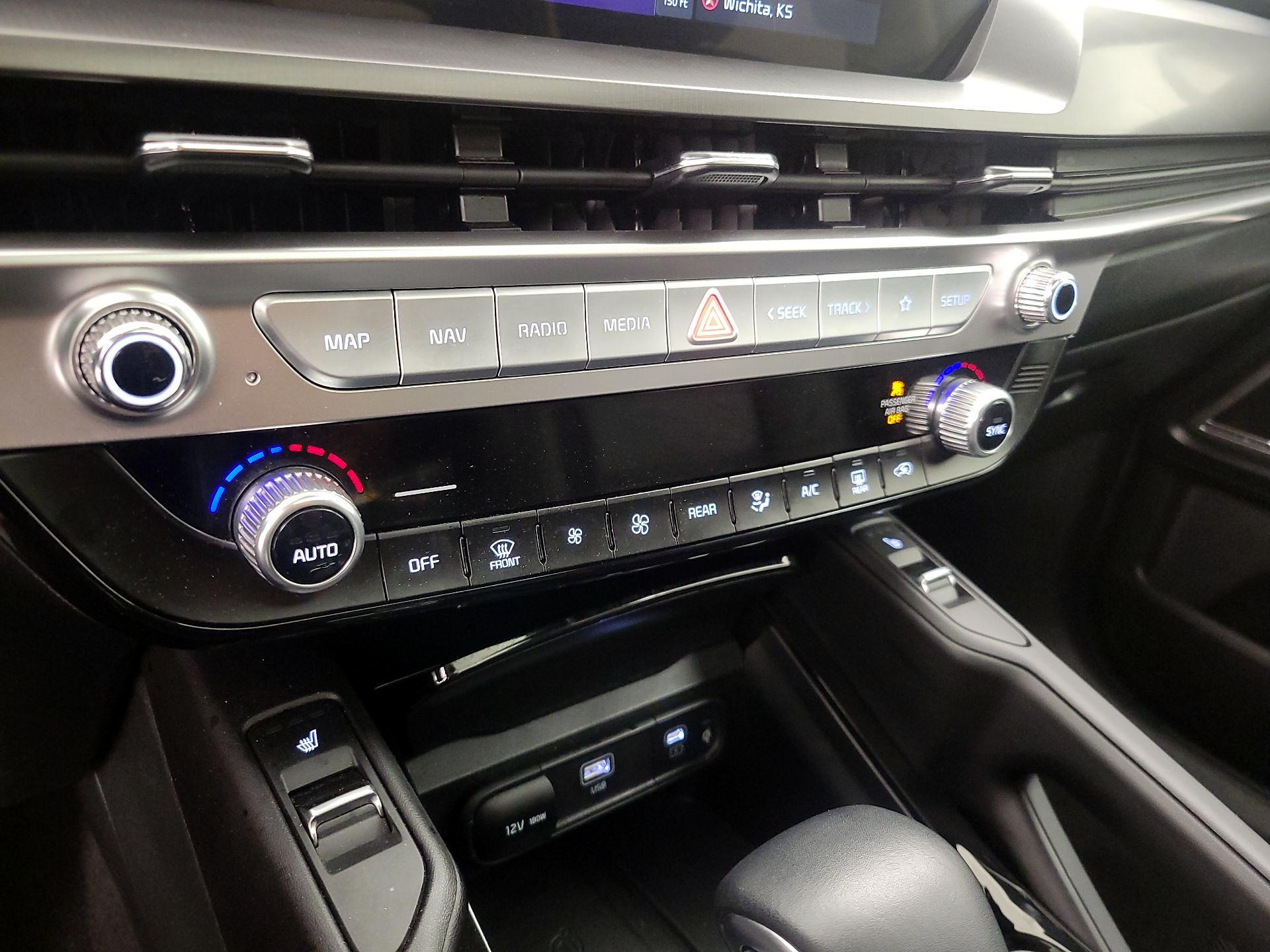 Thumbnail: 2025 Kia Telluride - 17