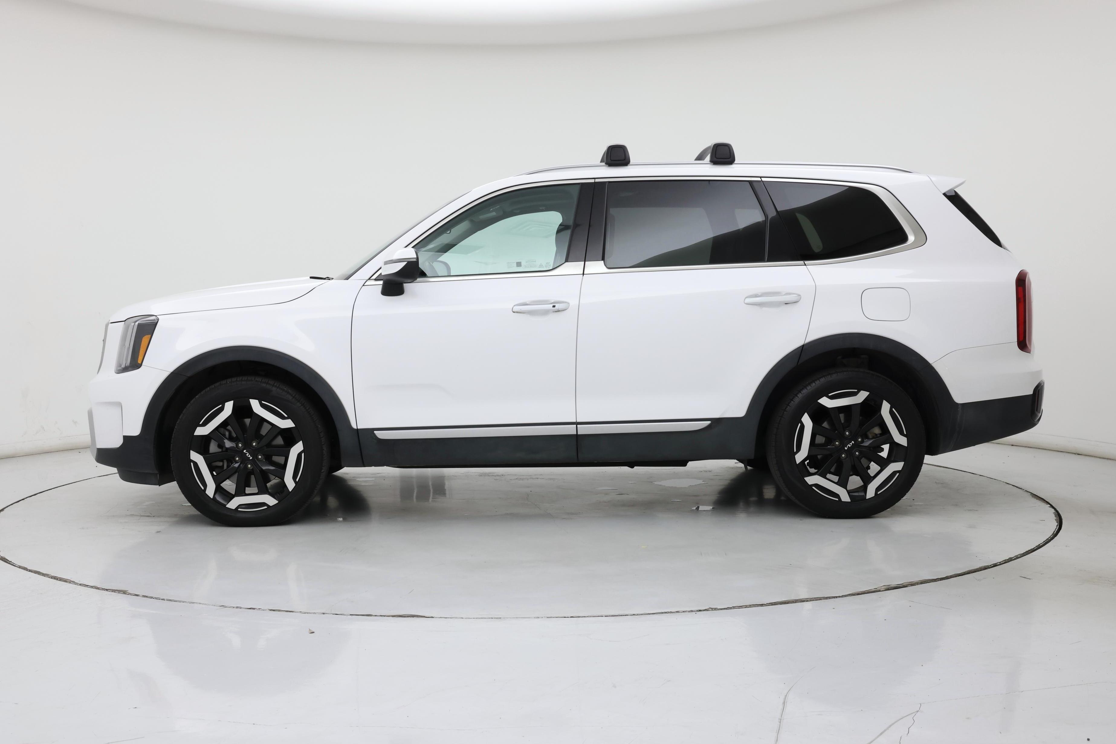 Thumbnail: 2025 Kia Telluride - 3