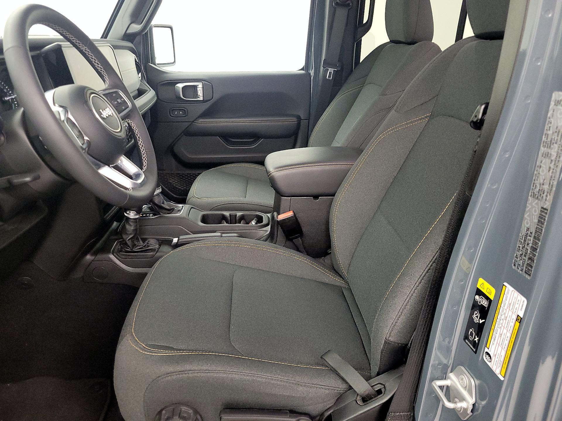 Thumbnail: 2025 Jeep Wrangler - 11