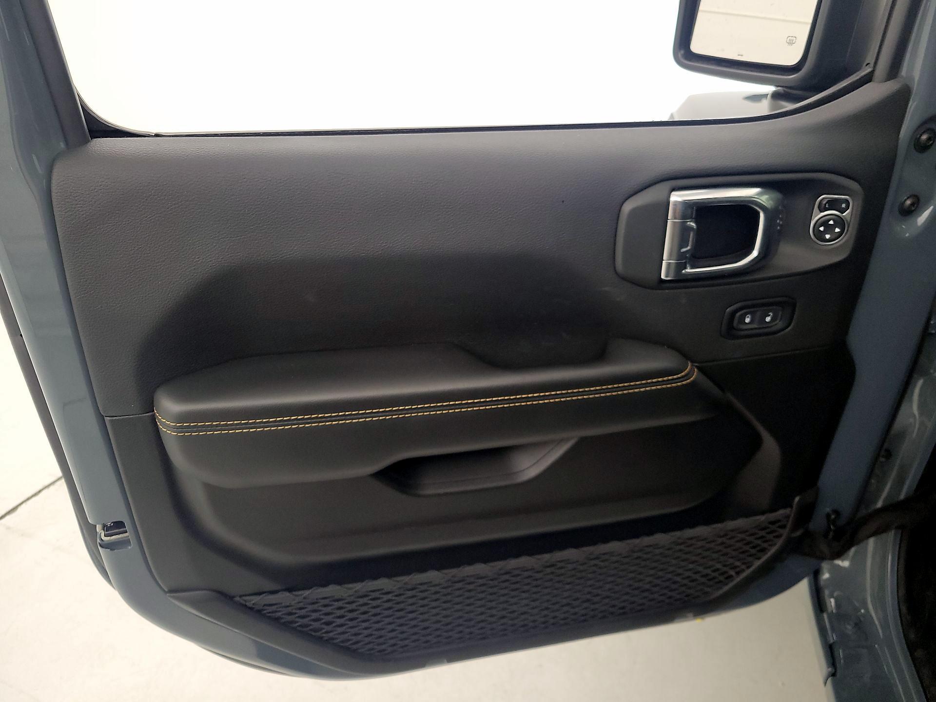 Thumbnail: 2025 Jeep Wrangler - 12