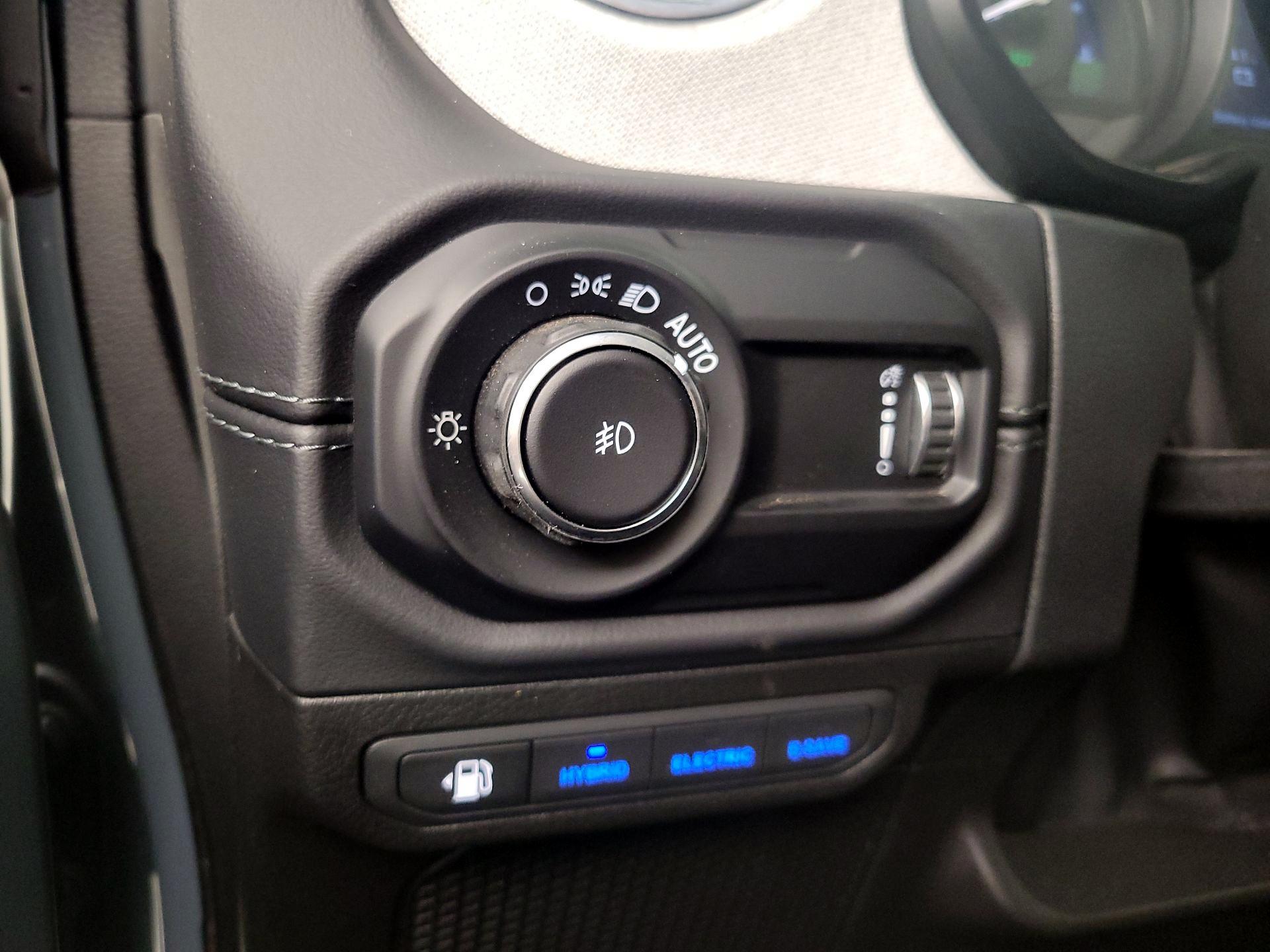 Thumbnail: 2025 Jeep Wrangler - 13