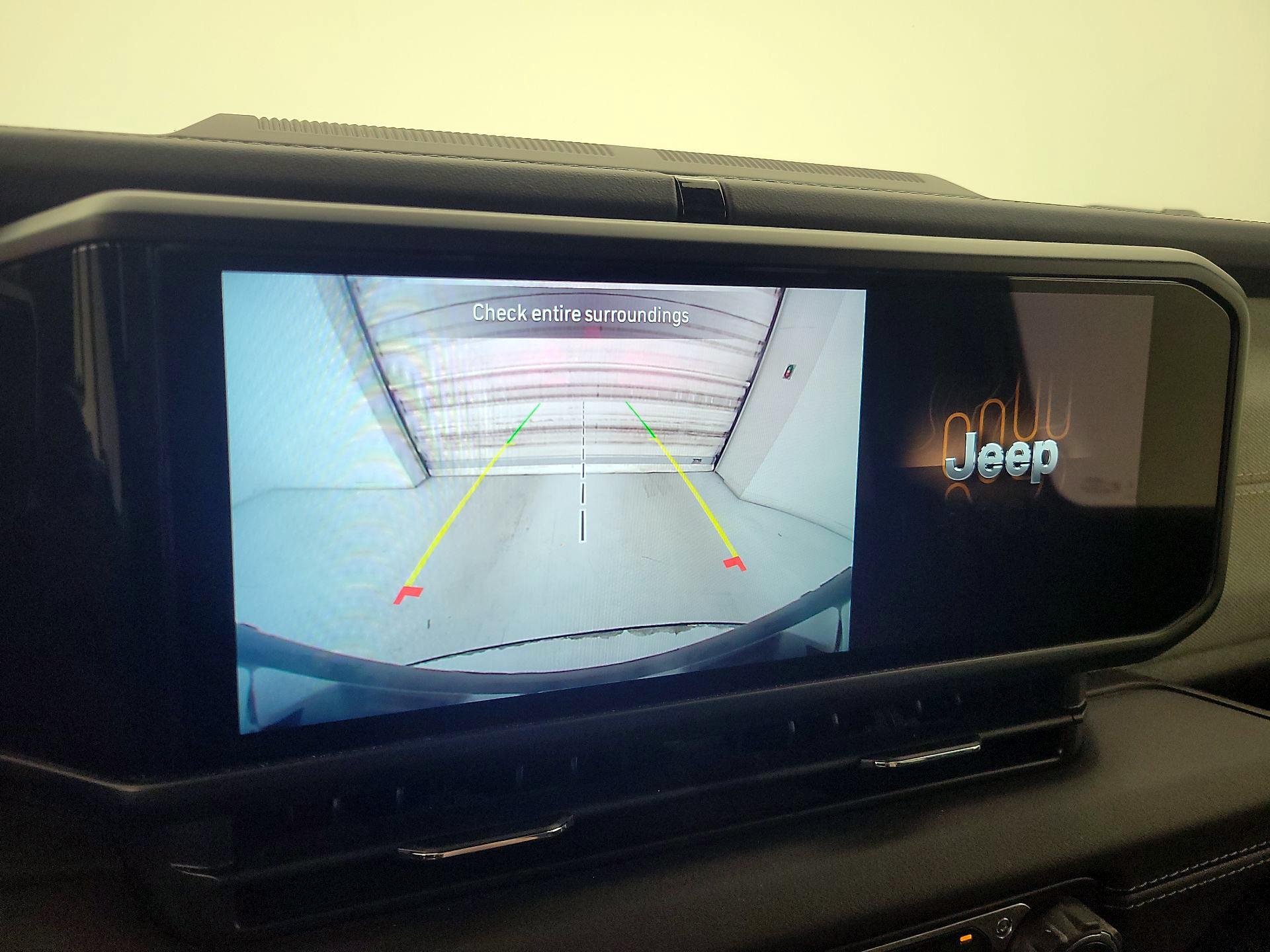 Thumbnail: 2025 Jeep Wrangler - 14