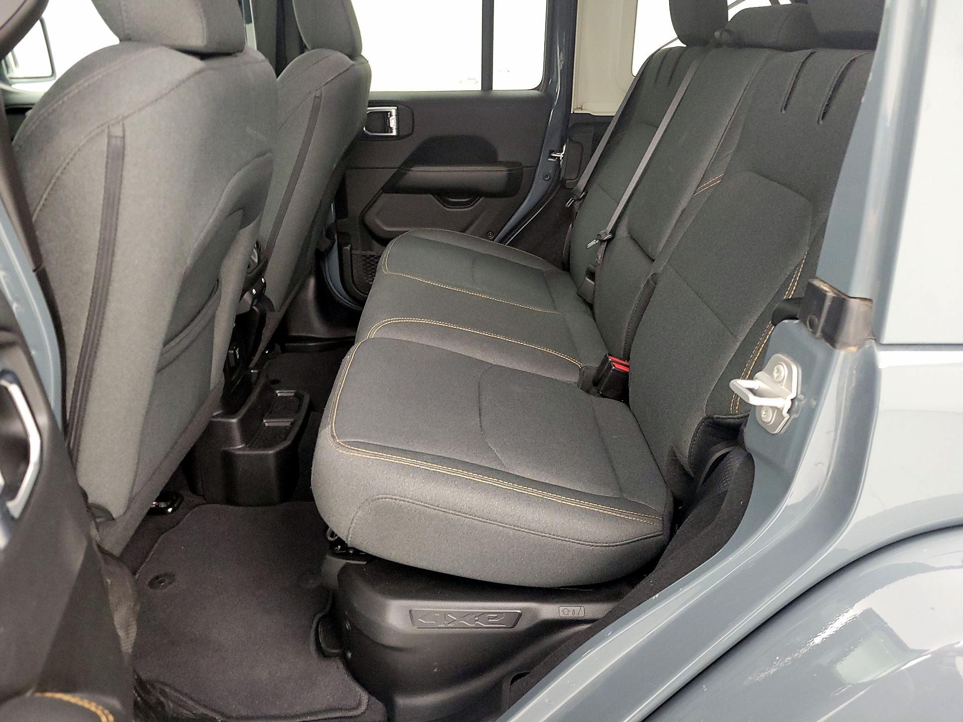 Thumbnail: 2025 Jeep Wrangler - 19