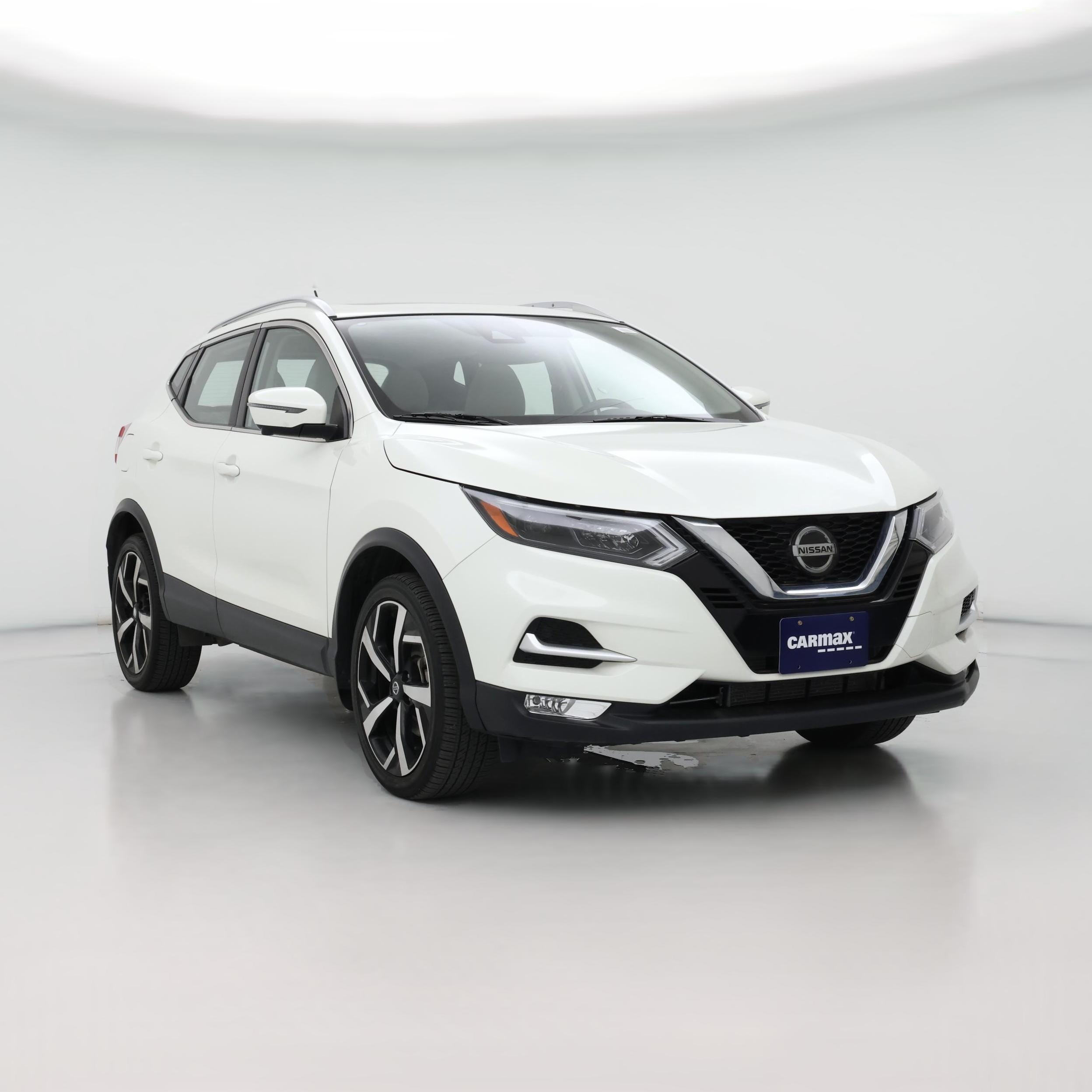Thumbnail: 2022 Nissan Rogue Sport - 1