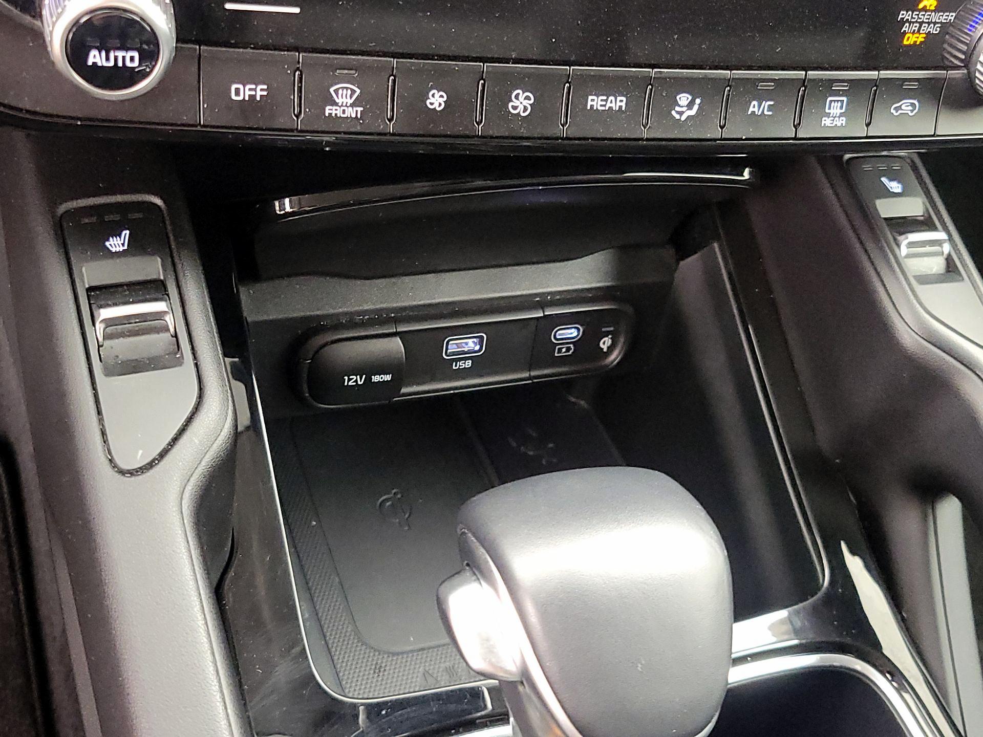 Thumbnail: 2025 Kia Telluride - 19