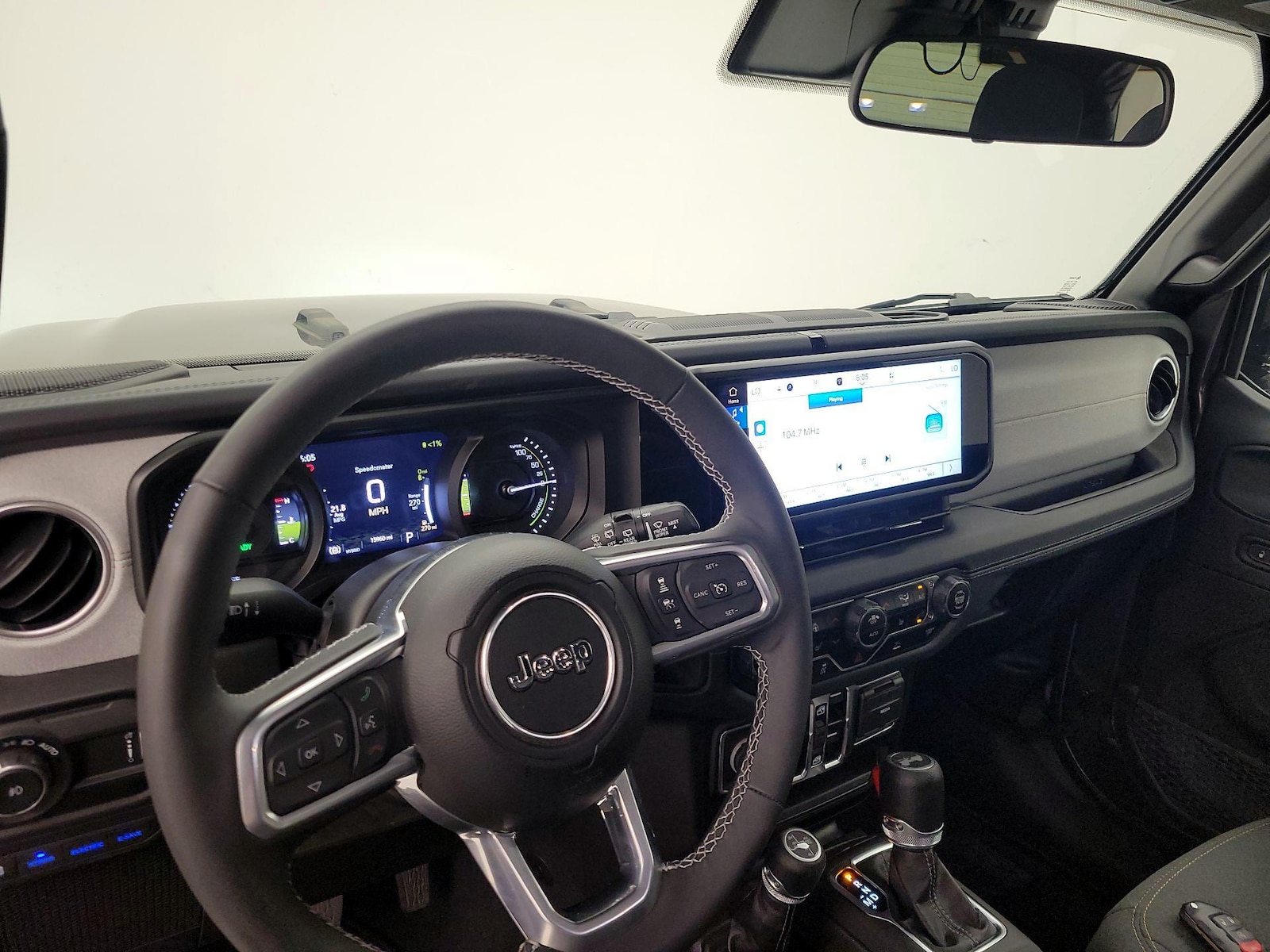 2025 Jeep Wrangler 4xe Sahara 4XE - Photo 10