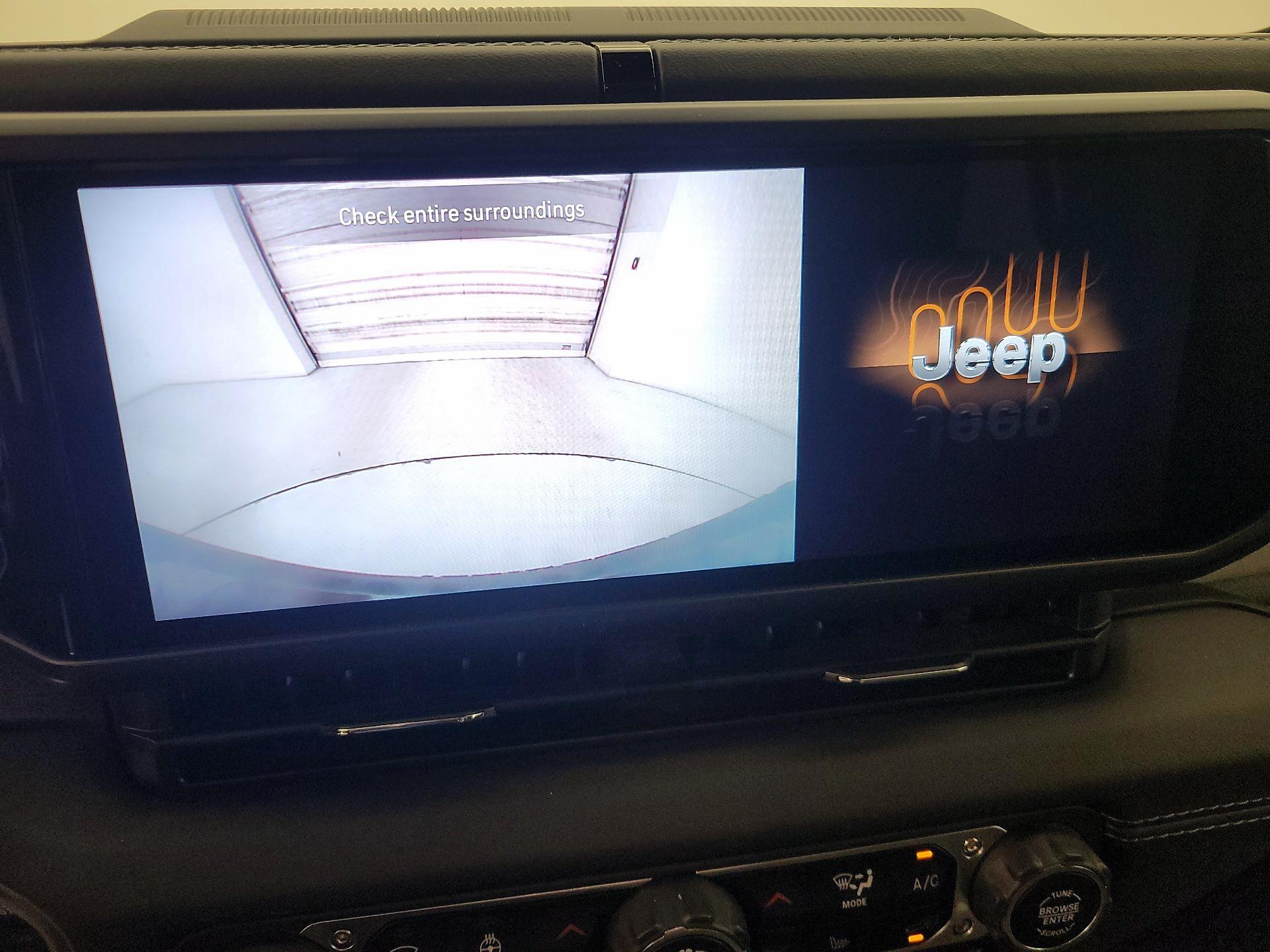 Thumbnail: 2025 Jeep Wrangler - 14