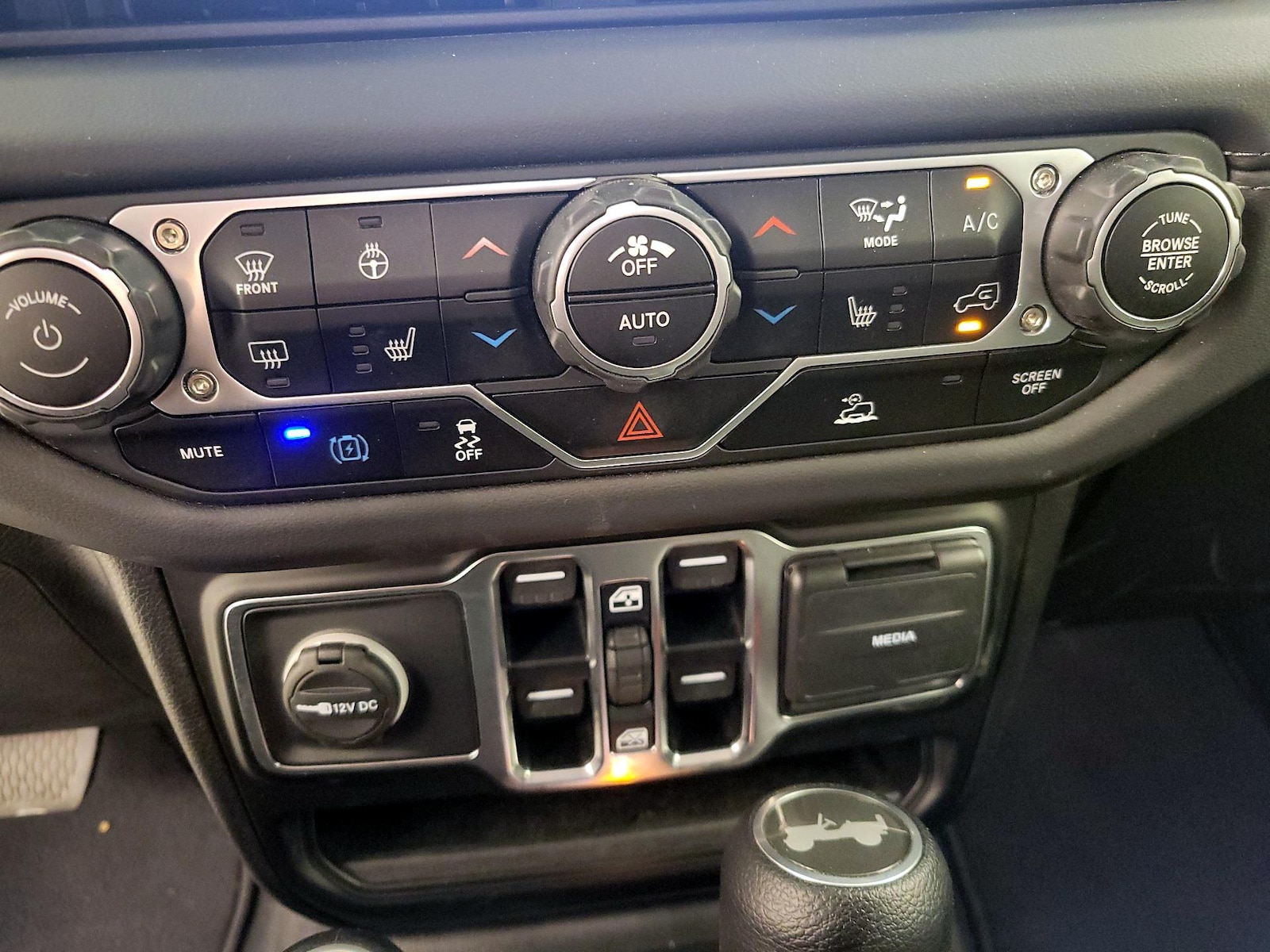 2025 Jeep Wrangler 4xe Sahara 4XE - Photo 17