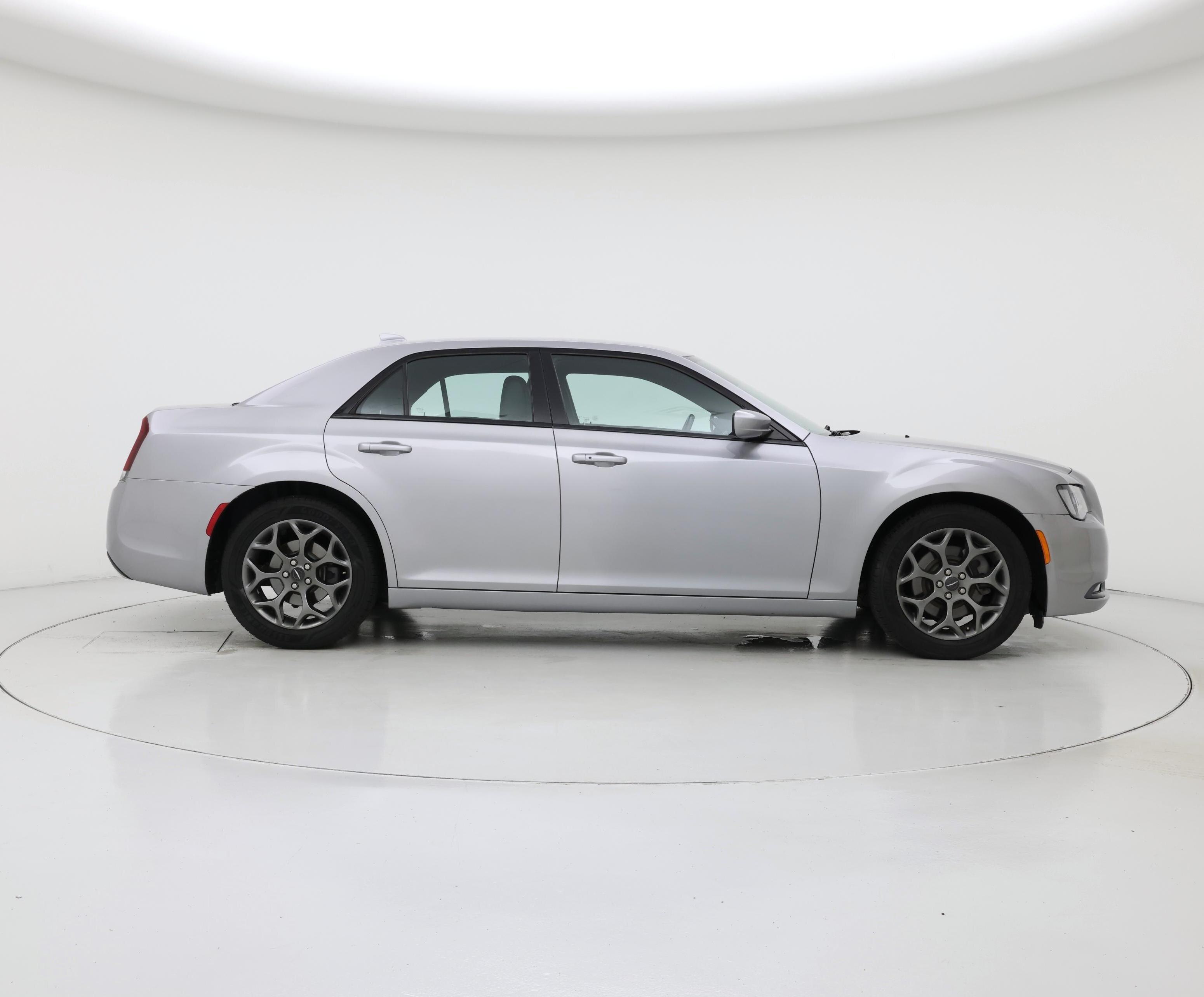 Thumbnail: 2016 Chrysler 300 - 7