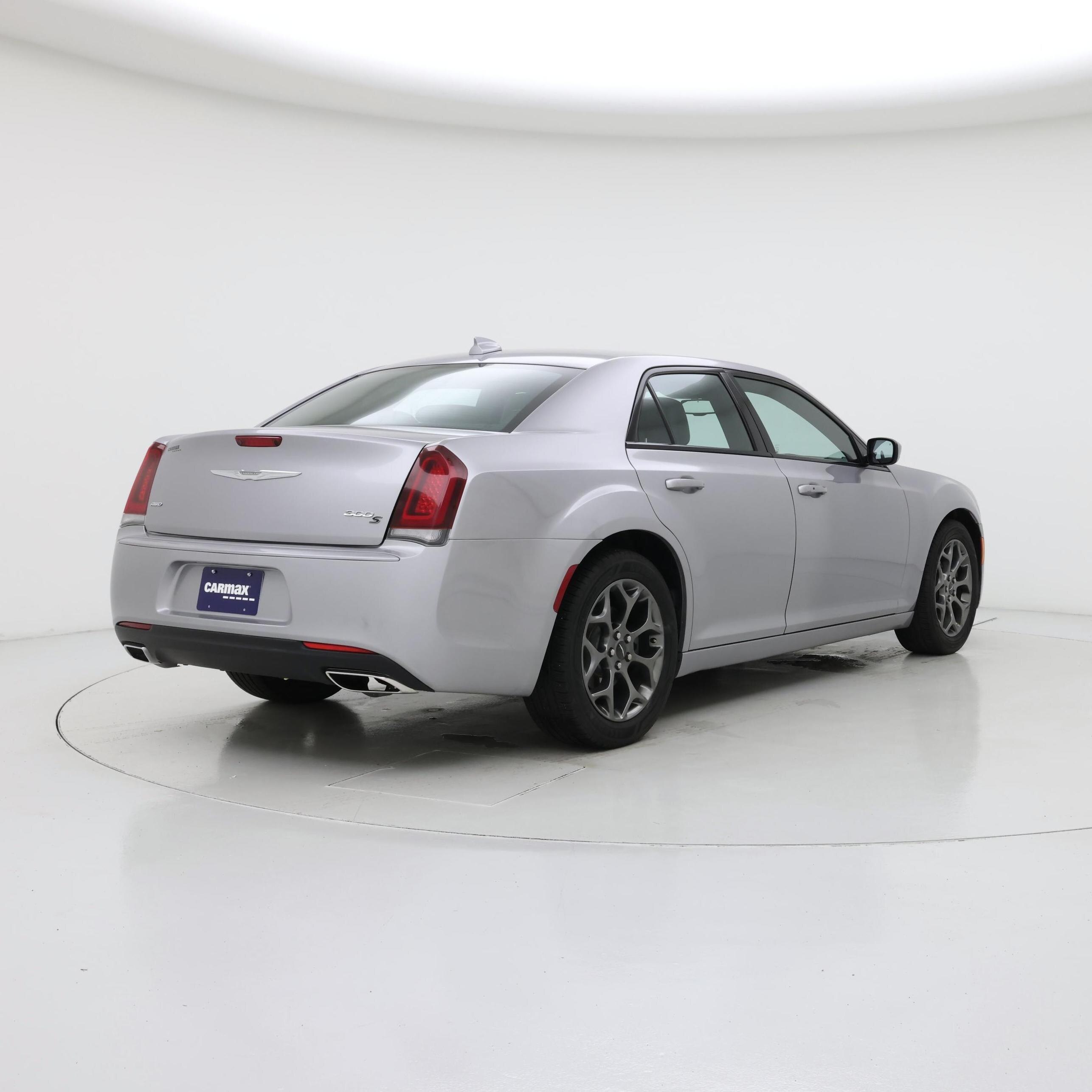 Thumbnail: 2016 Chrysler 300 - 8