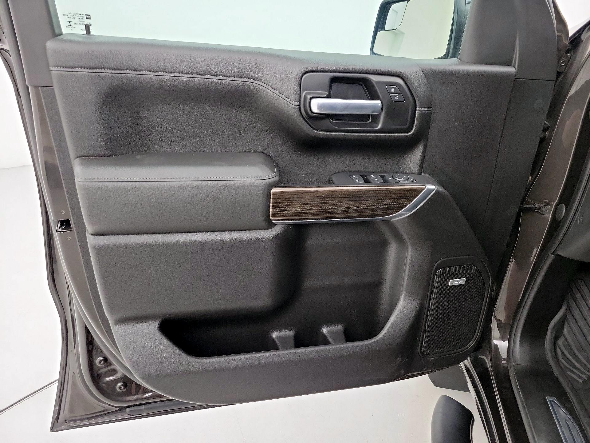 Thumbnail: 2021 Chevrolet Silverado 1500 - 12