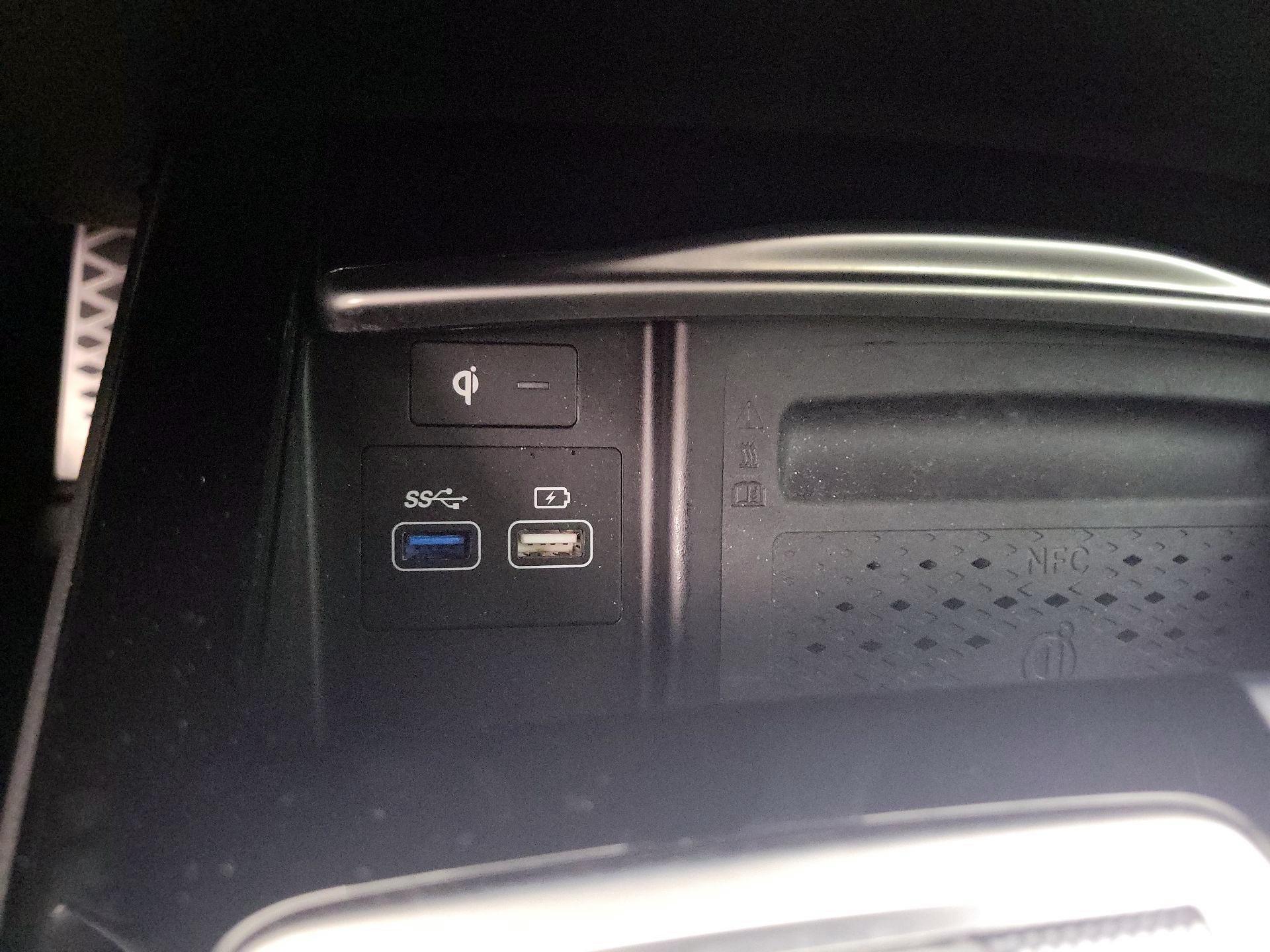 Thumbnail: 2023 Genesis G80 - 19