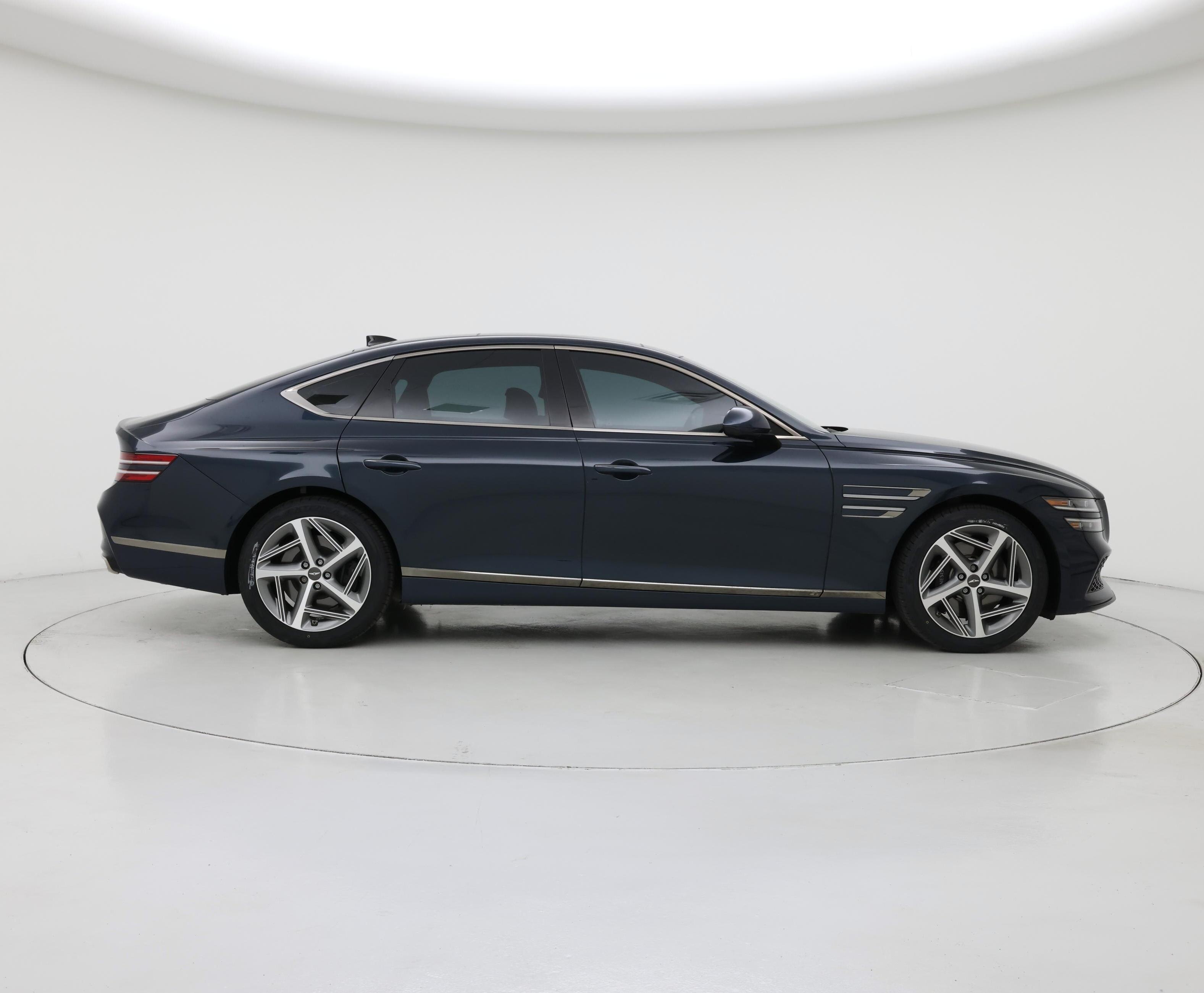 Thumbnail: 2023 Genesis G80 - 7