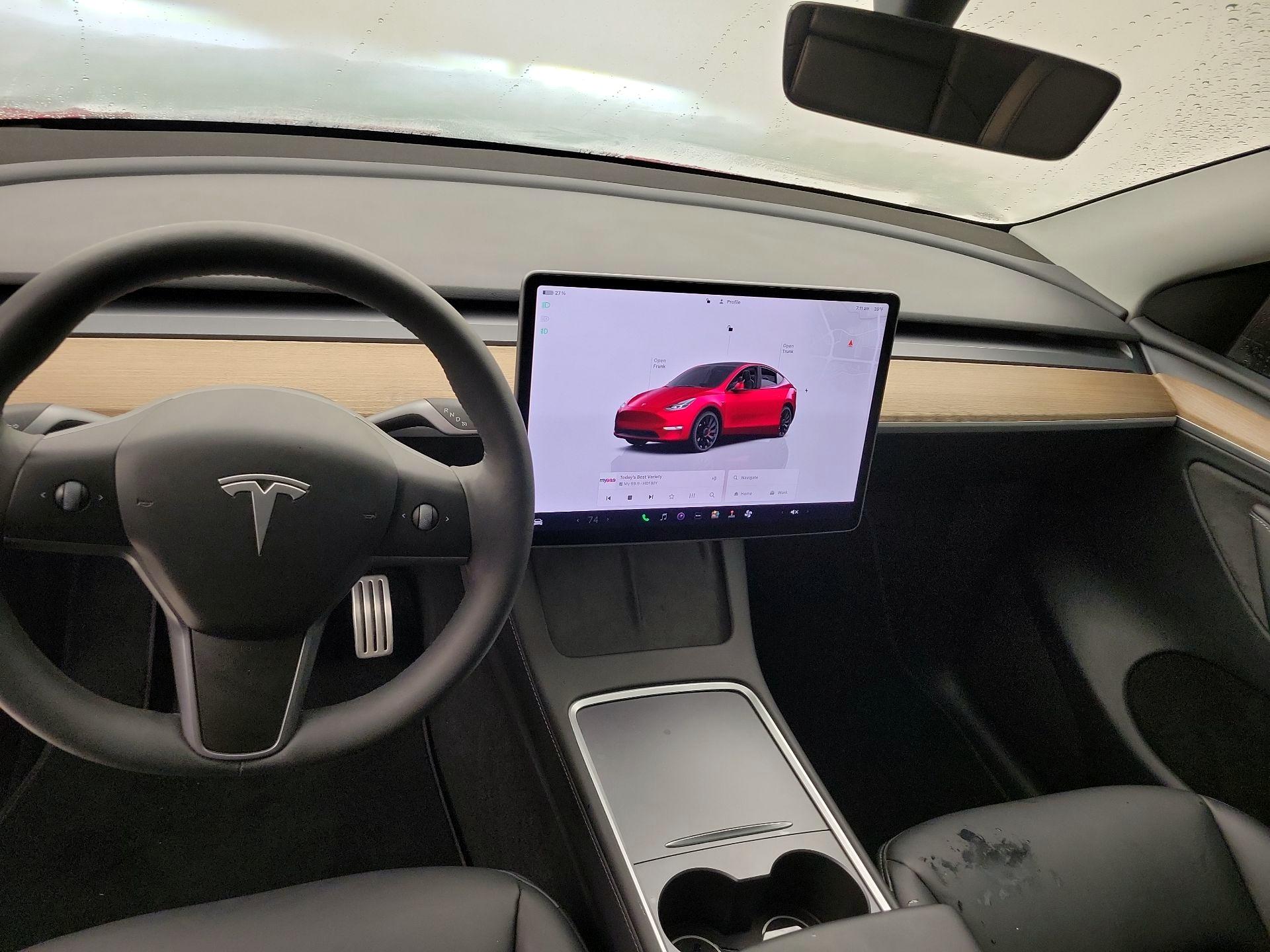 Thumbnail: 2024 Tesla Model Y - 9