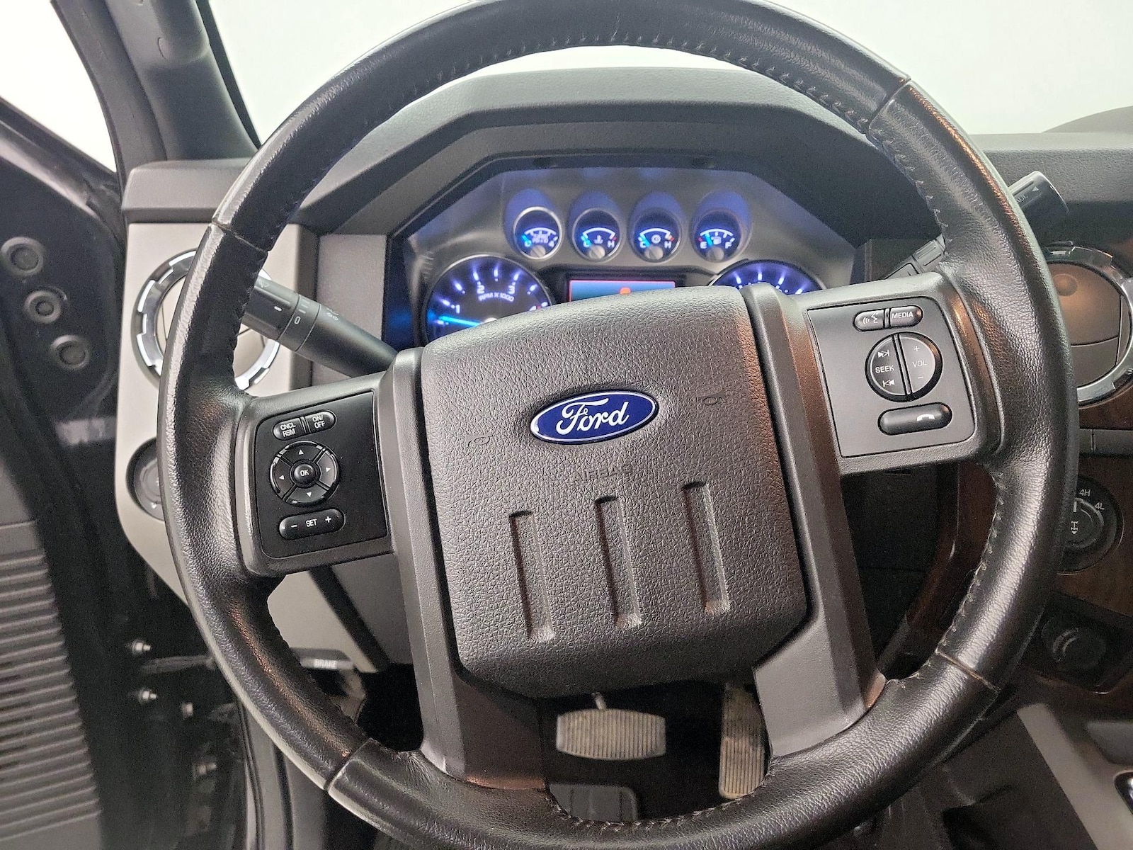 2015 Ford F-250 Super Duty Lariat - Photo 11