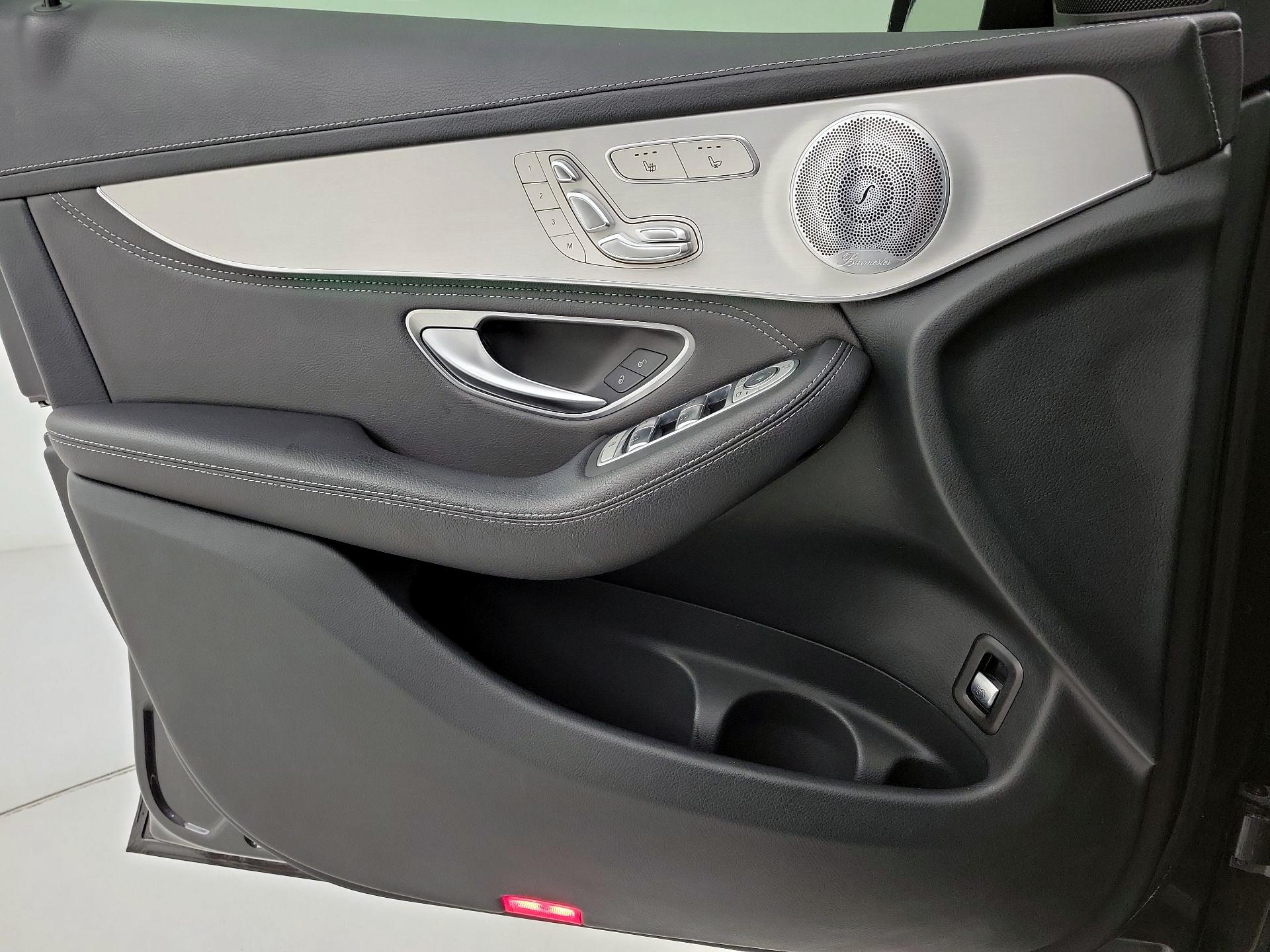 Thumbnail: 2020 Mercedes-Benz GLC - 12