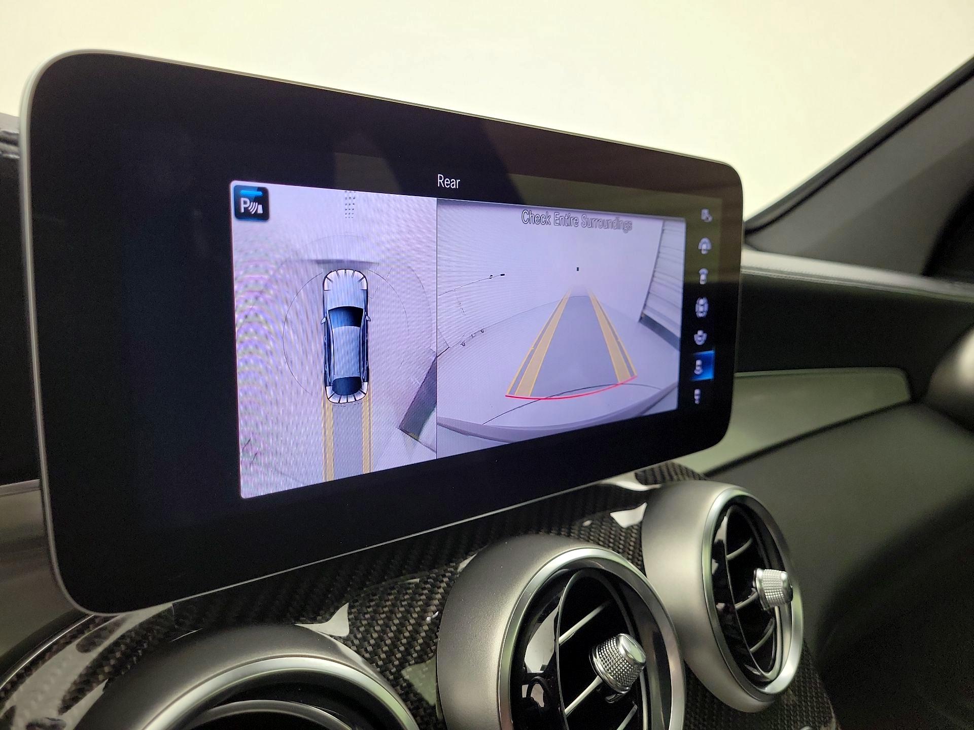 Thumbnail: 2020 Mercedes-Benz GLC - 15