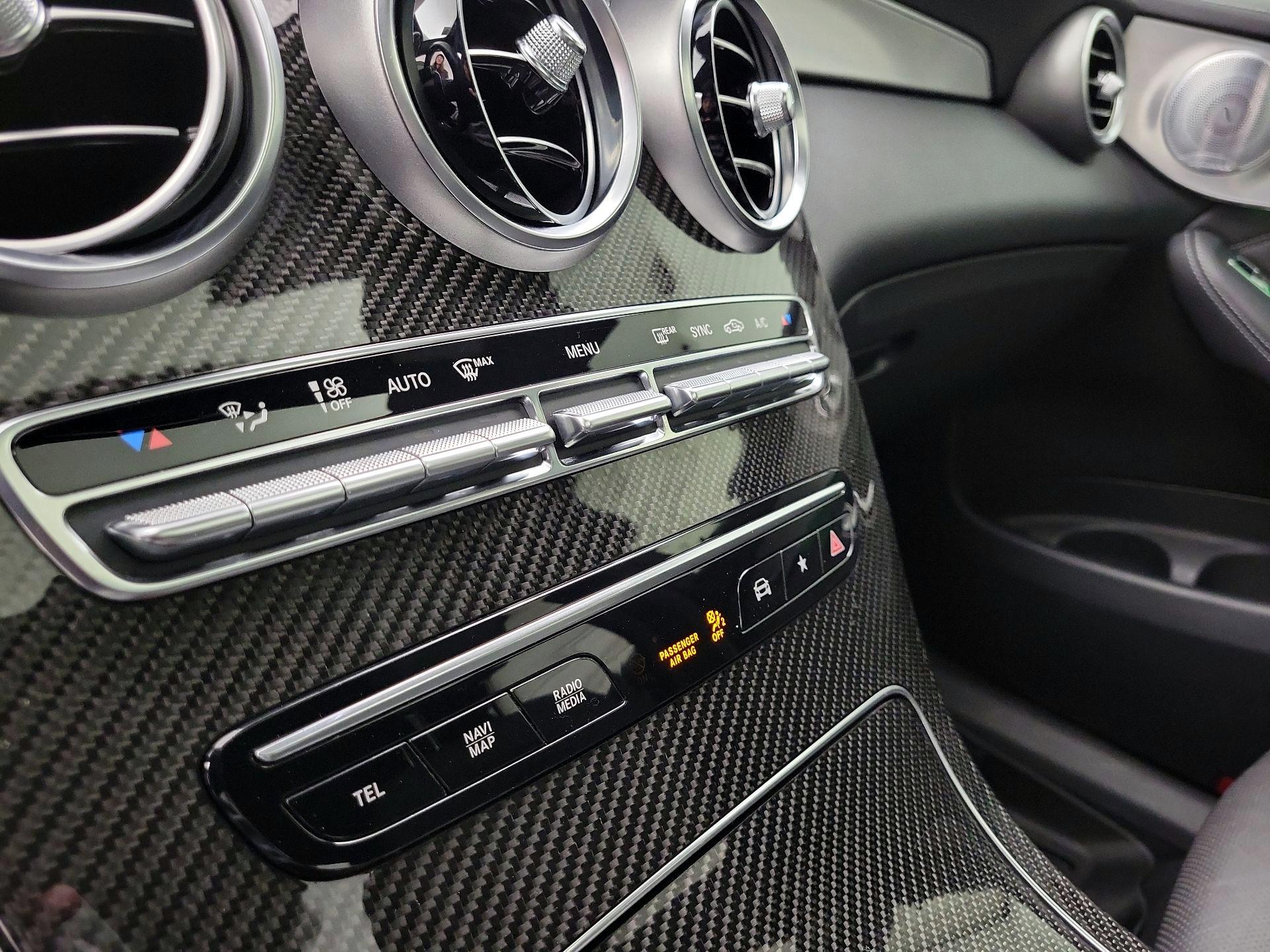 Thumbnail: 2020 Mercedes-Benz GLC - 17