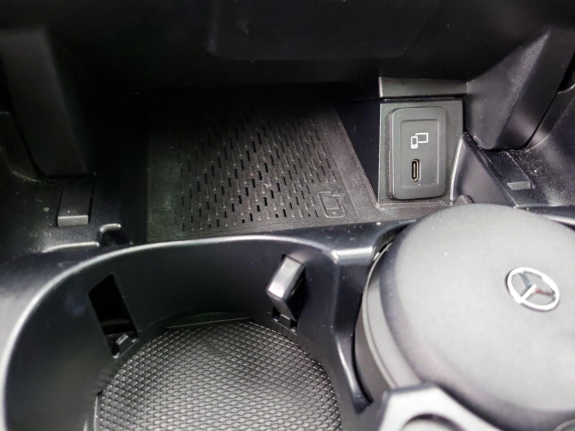 Thumbnail: 2020 Mercedes-Benz GLC - 19