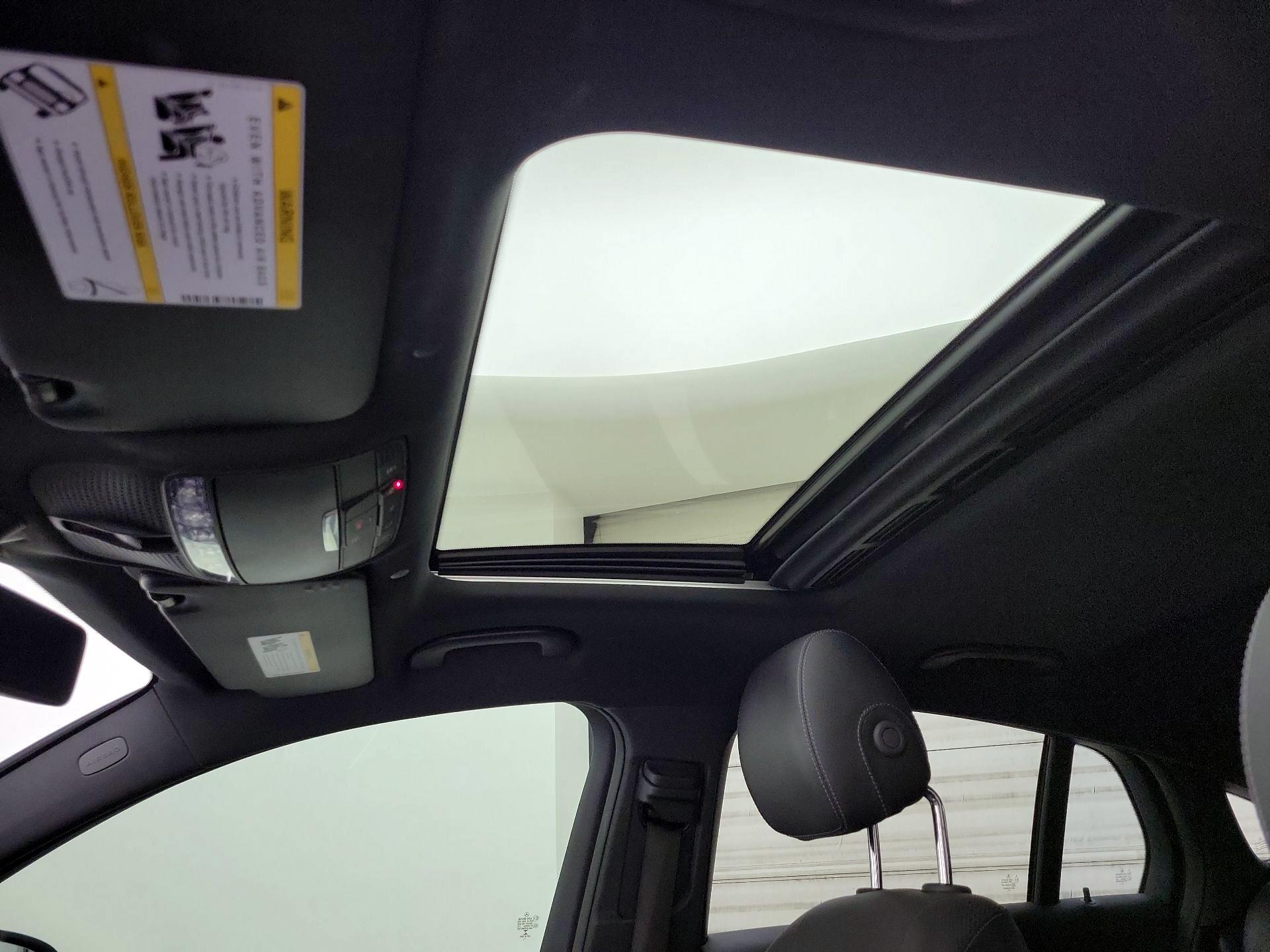 Thumbnail: 2020 Mercedes-Benz GLC - 20