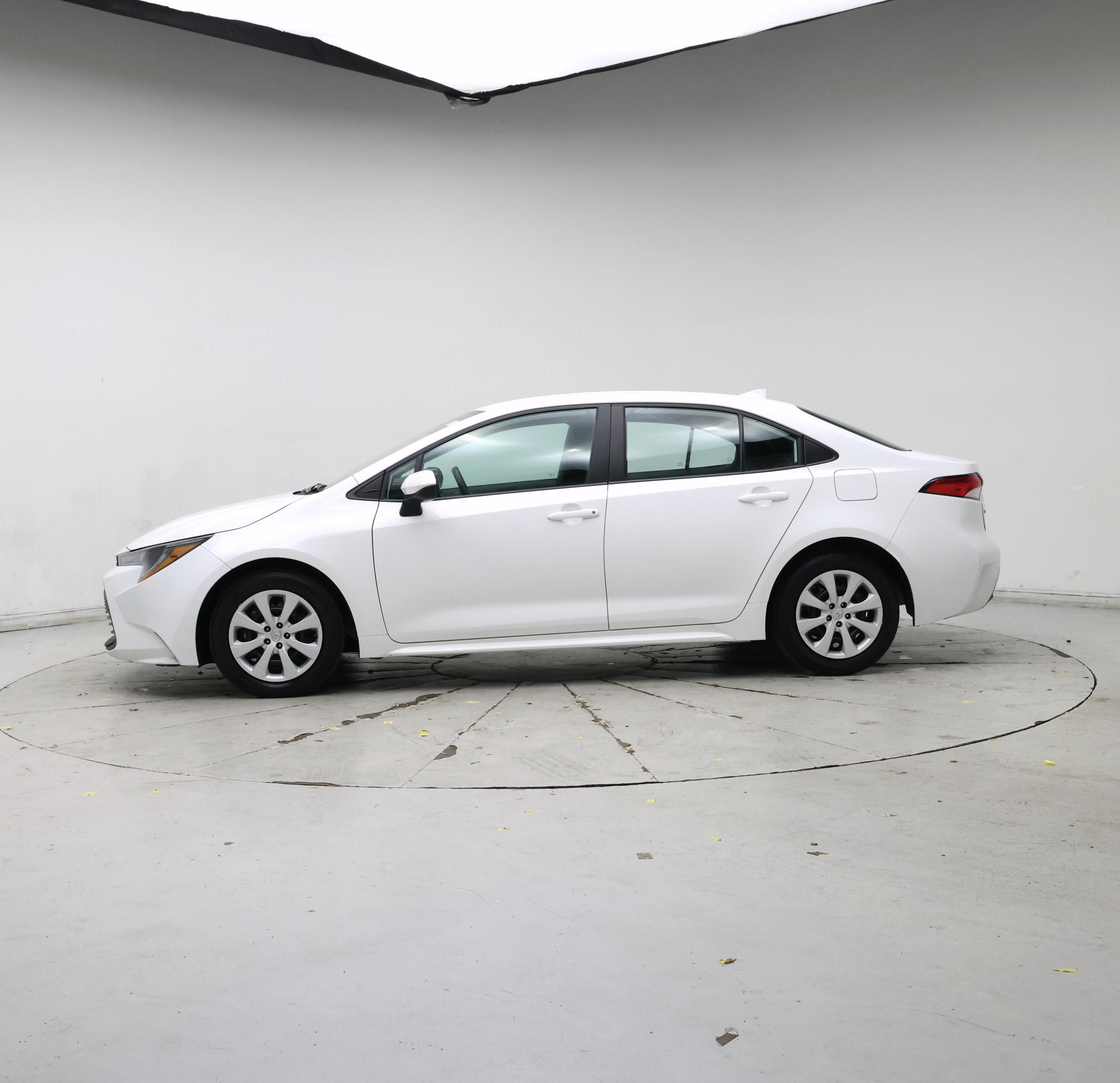 Thumbnail: 2024 Toyota Corolla - 3