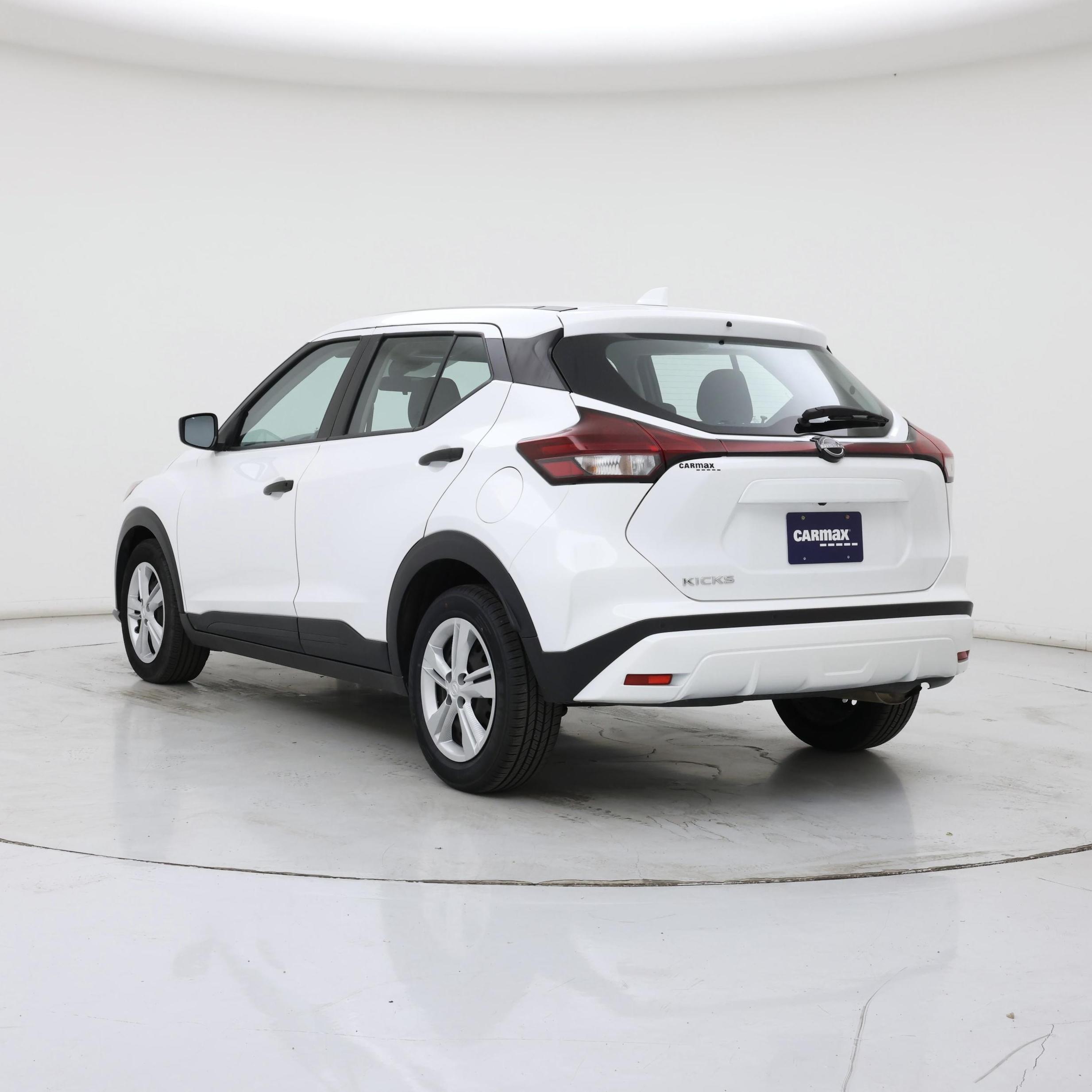 Thumbnail: 2024 Nissan Kicks - 2