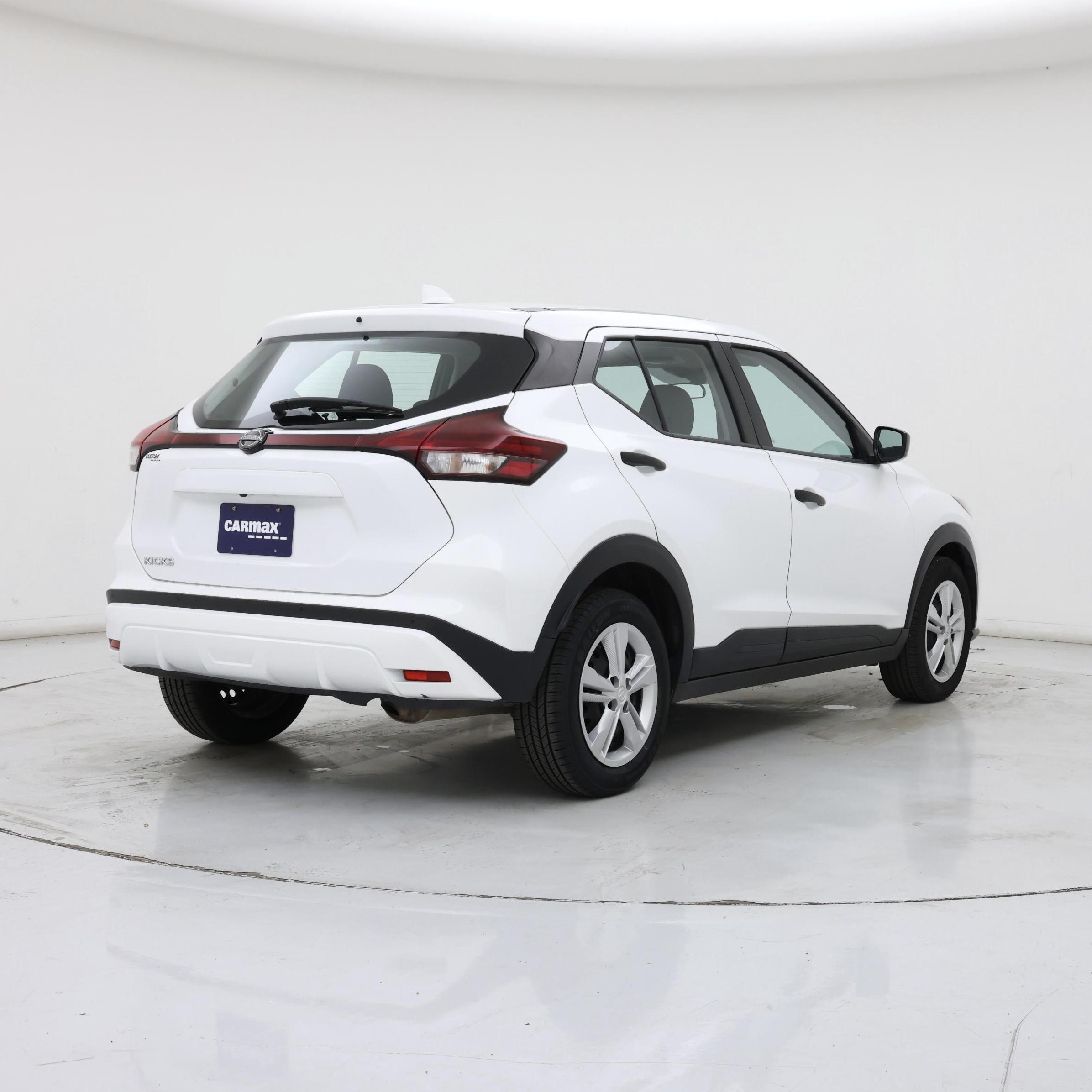 Thumbnail: 2024 Nissan Kicks - 8