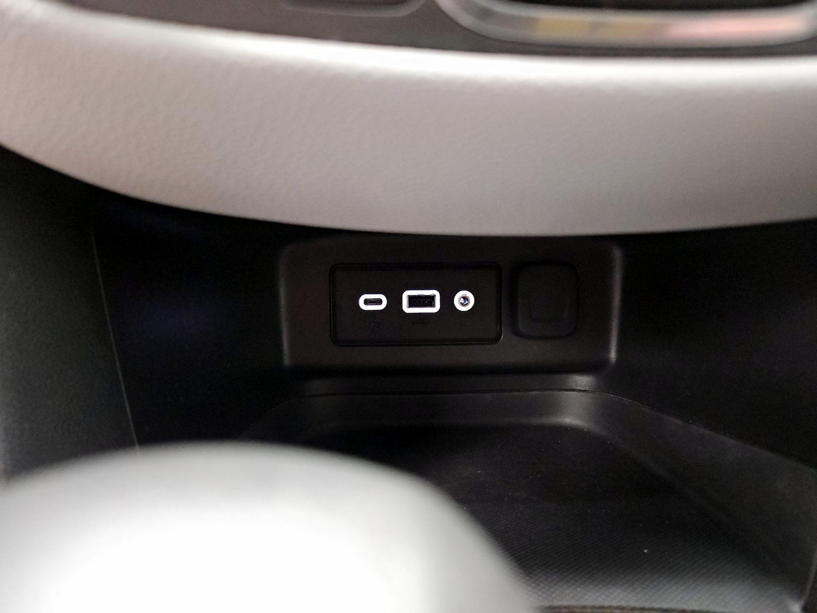 2023 Chevrolet Equinox LS - Photo 19
