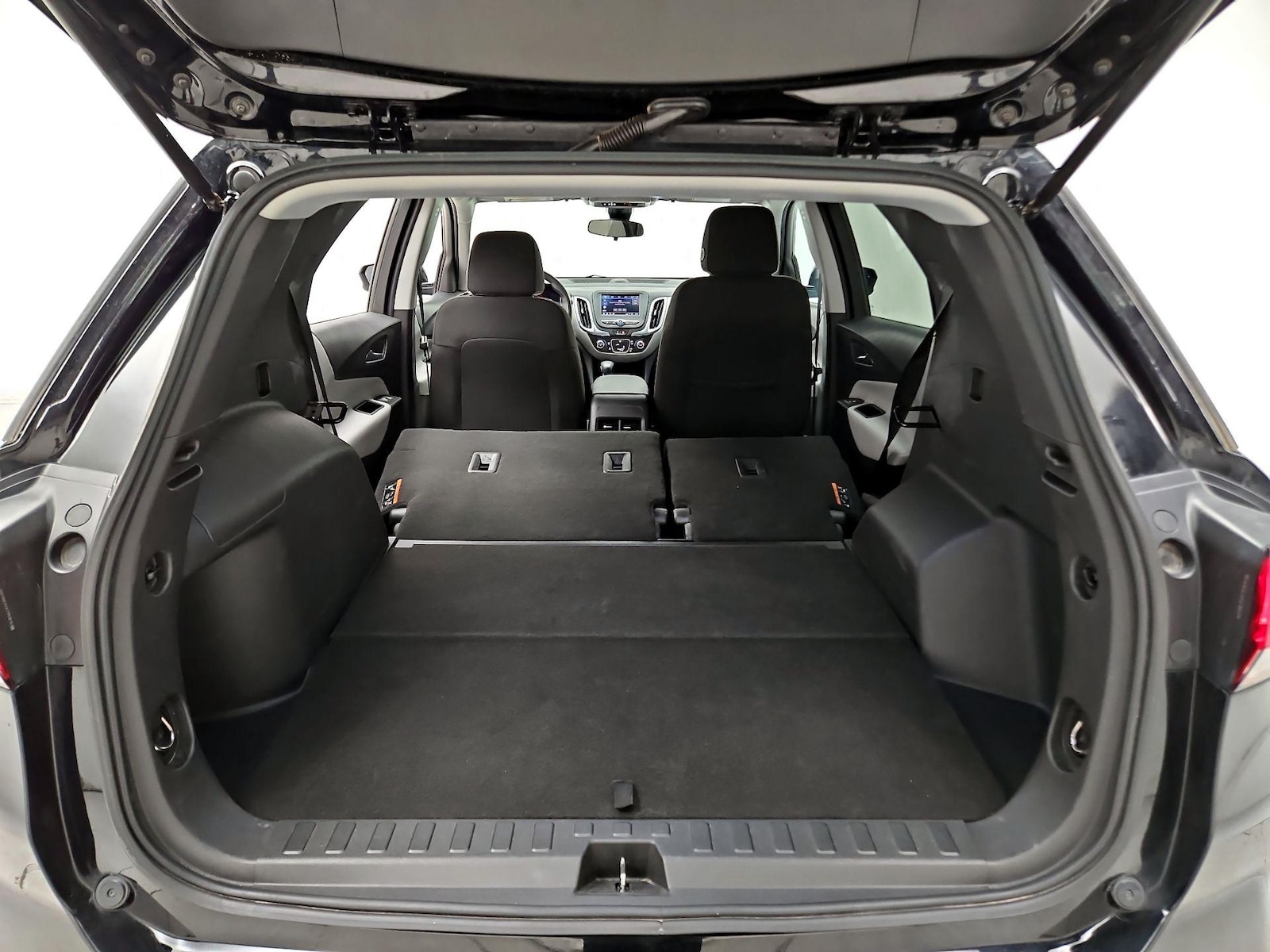2023 Chevrolet Equinox LS - Photo 22