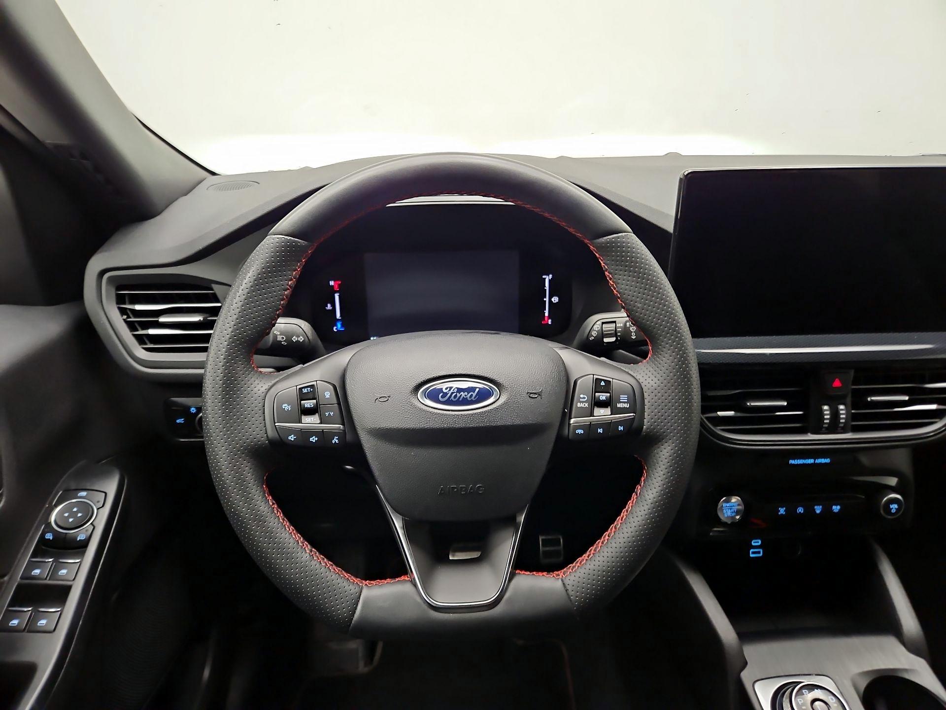 Thumbnail: 2023 Ford Escape - 10