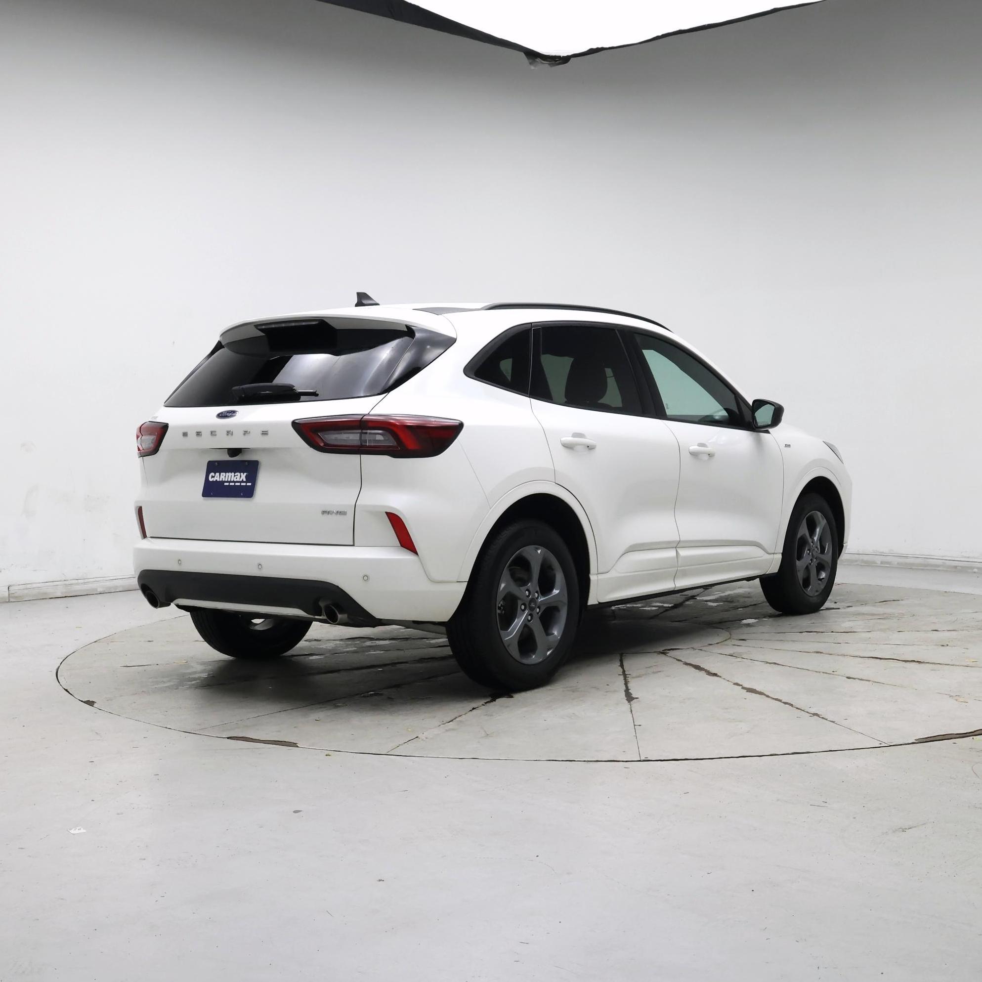 Thumbnail: 2023 Ford Escape - 8