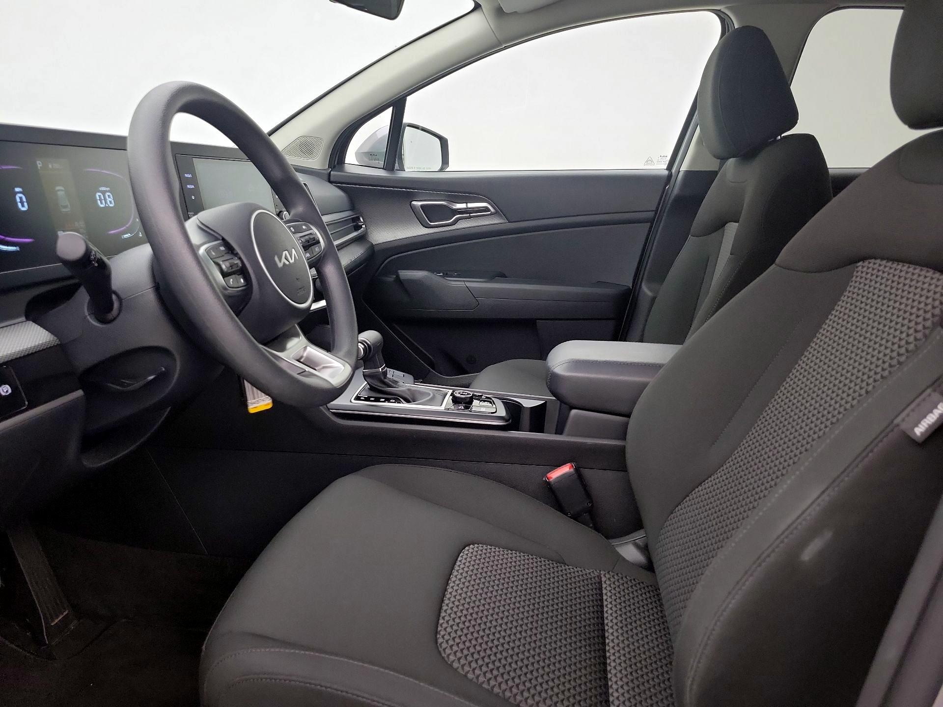 Thumbnail: 2024 Kia Sportage - 11