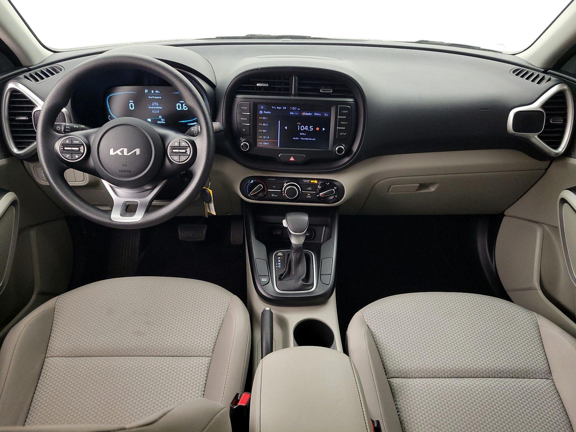 Thumbnail: 2023 Kia Soul - 9