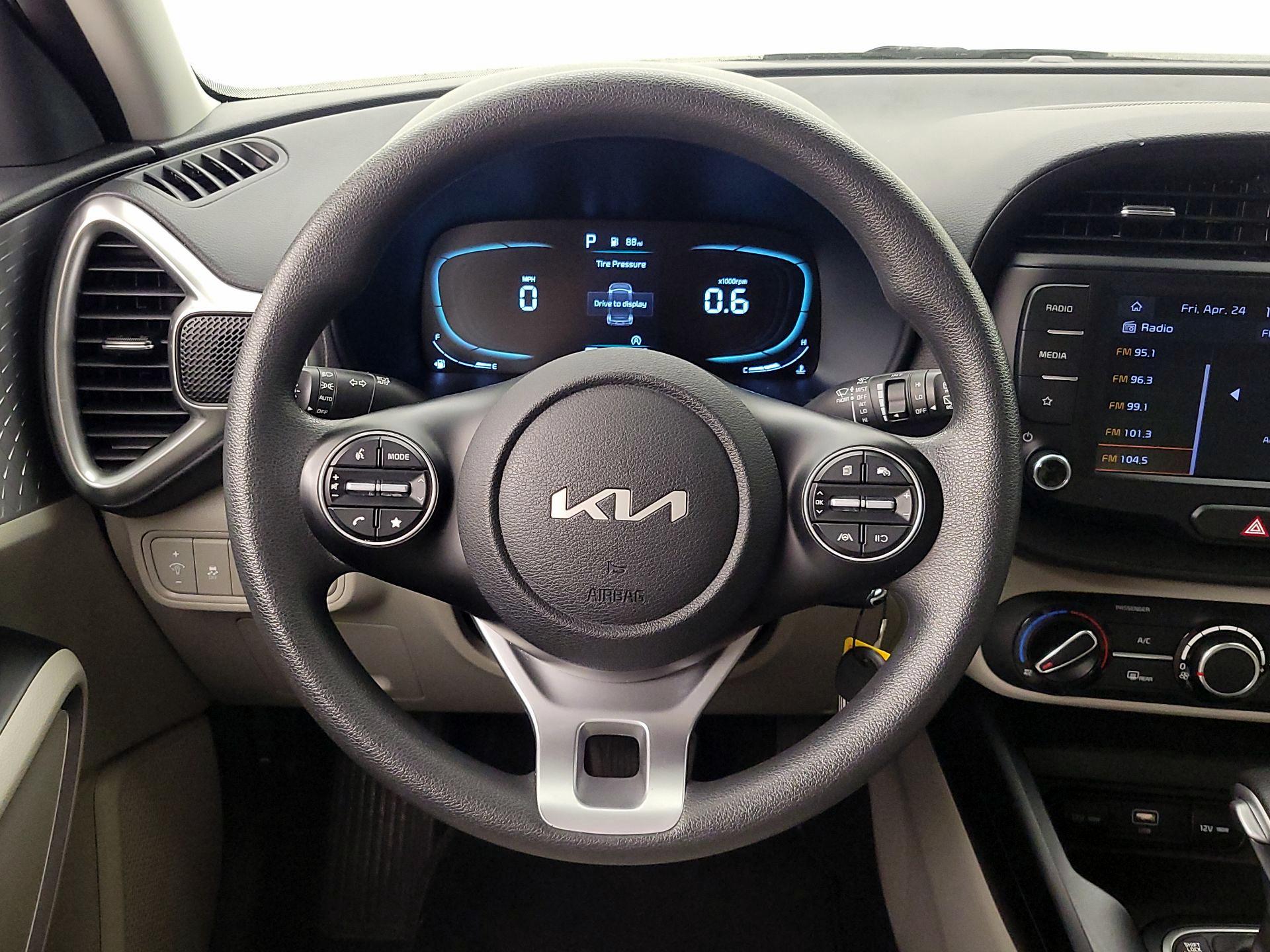 Thumbnail: 2023 Kia Soul - 10