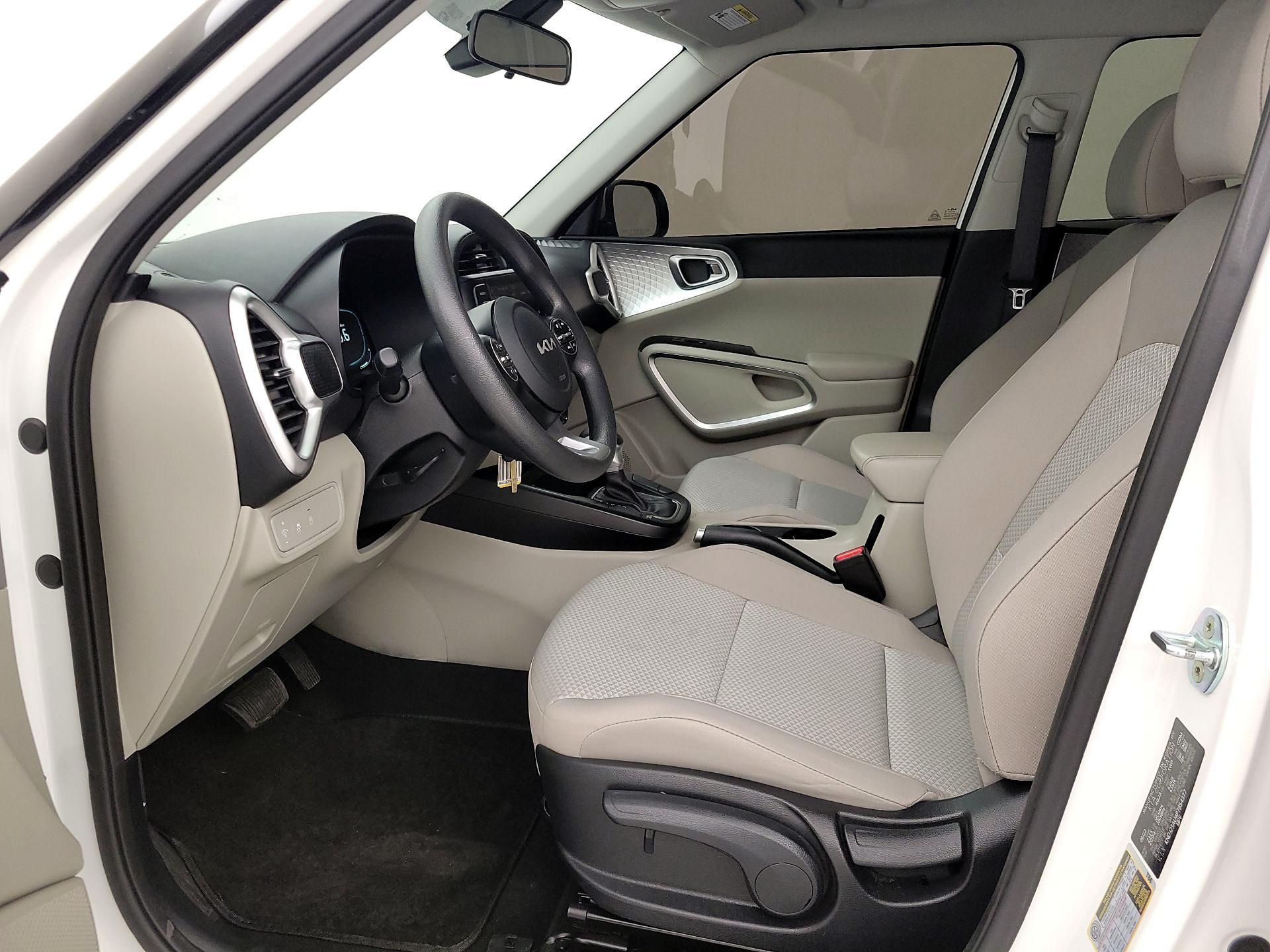 Thumbnail: 2023 Kia Soul - 11