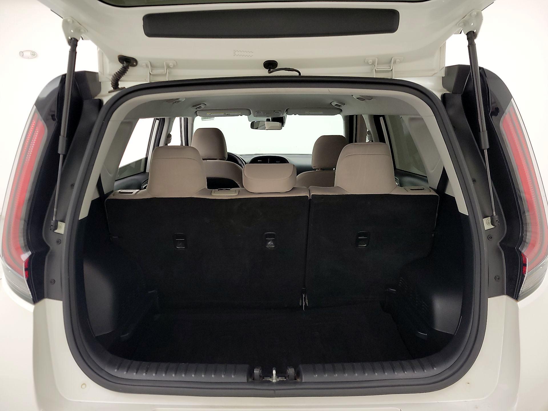 Thumbnail: 2023 Kia Soul - 20