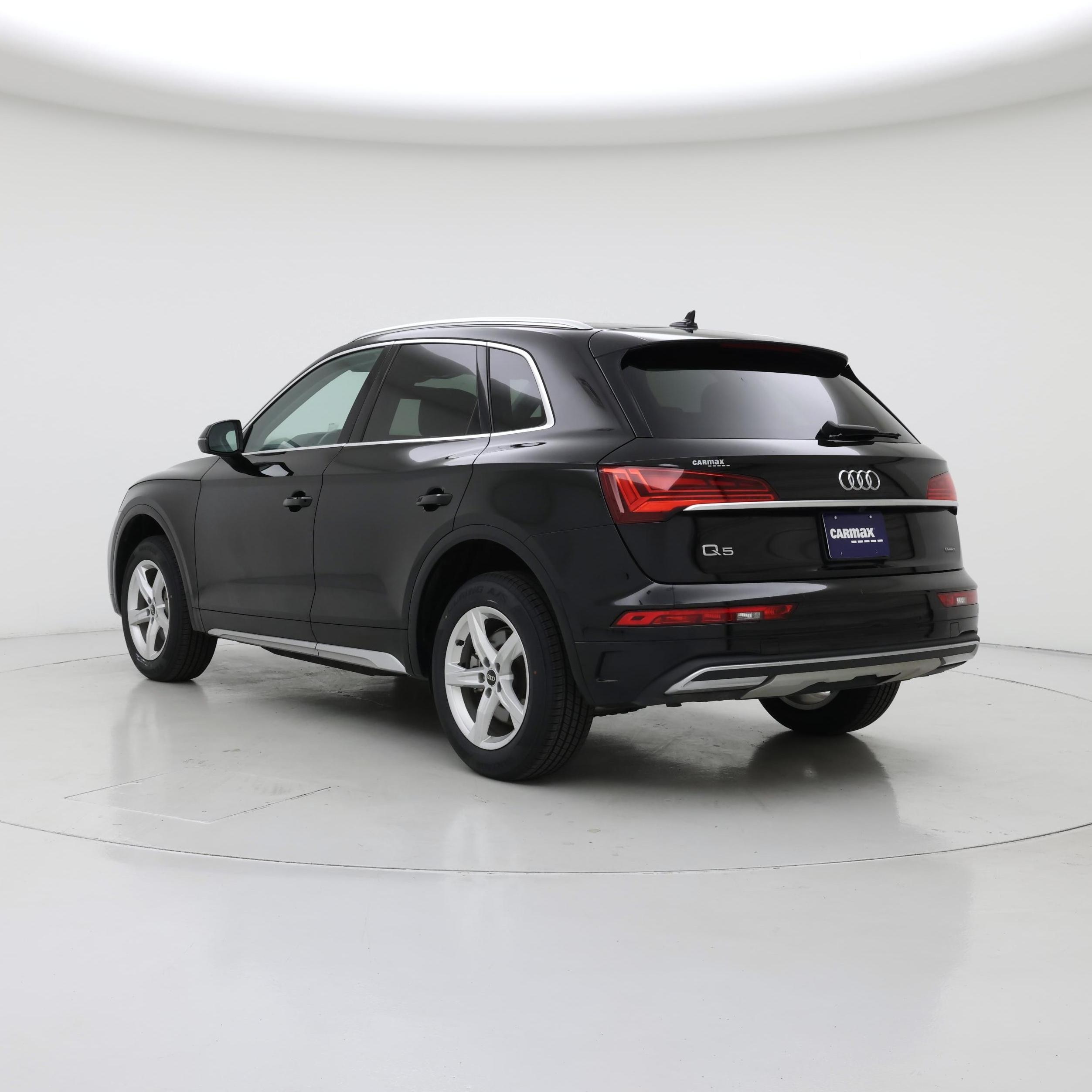 Thumbnail: 2023 Audi Q5 - 2
