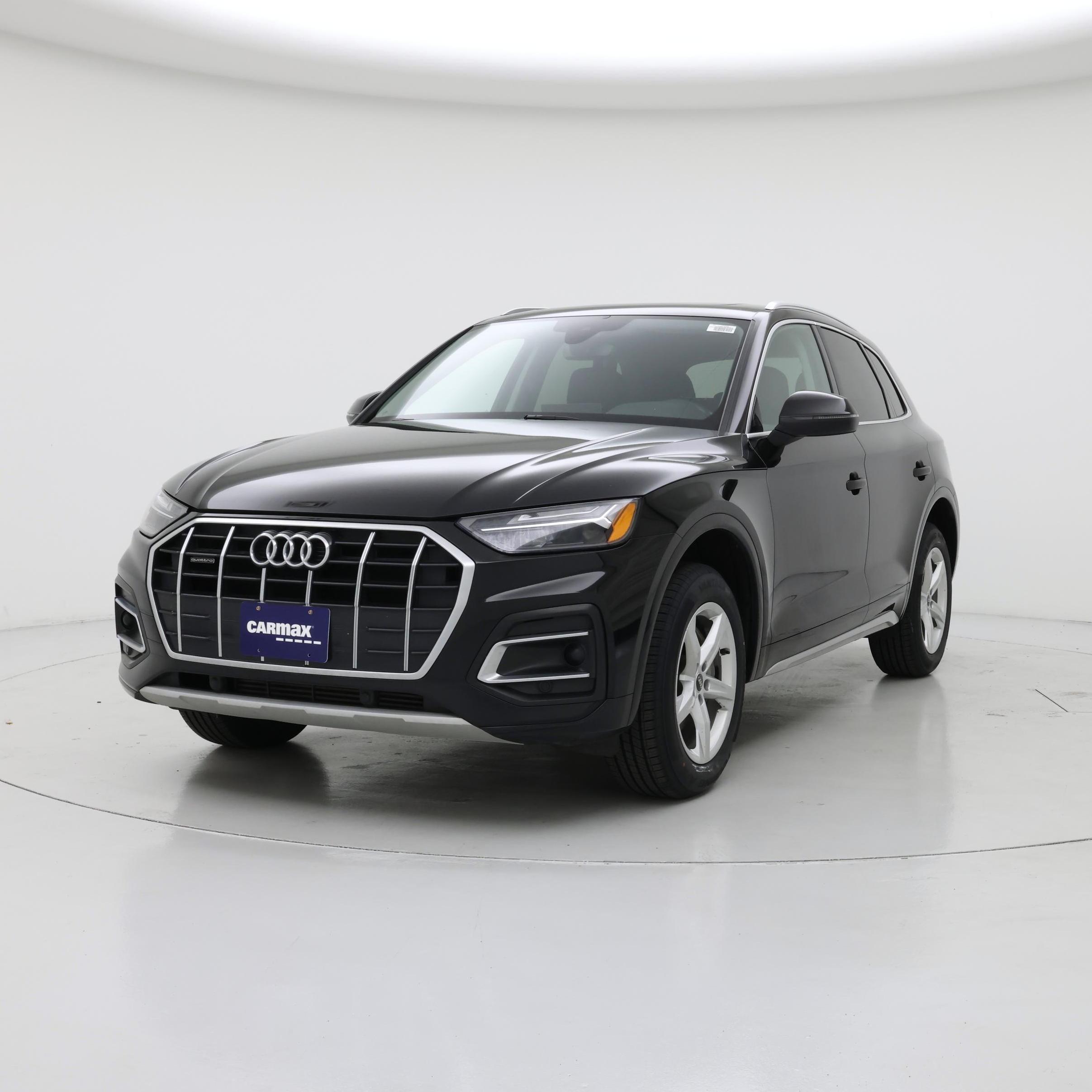 Thumbnail: 2023 Audi Q5 - 4