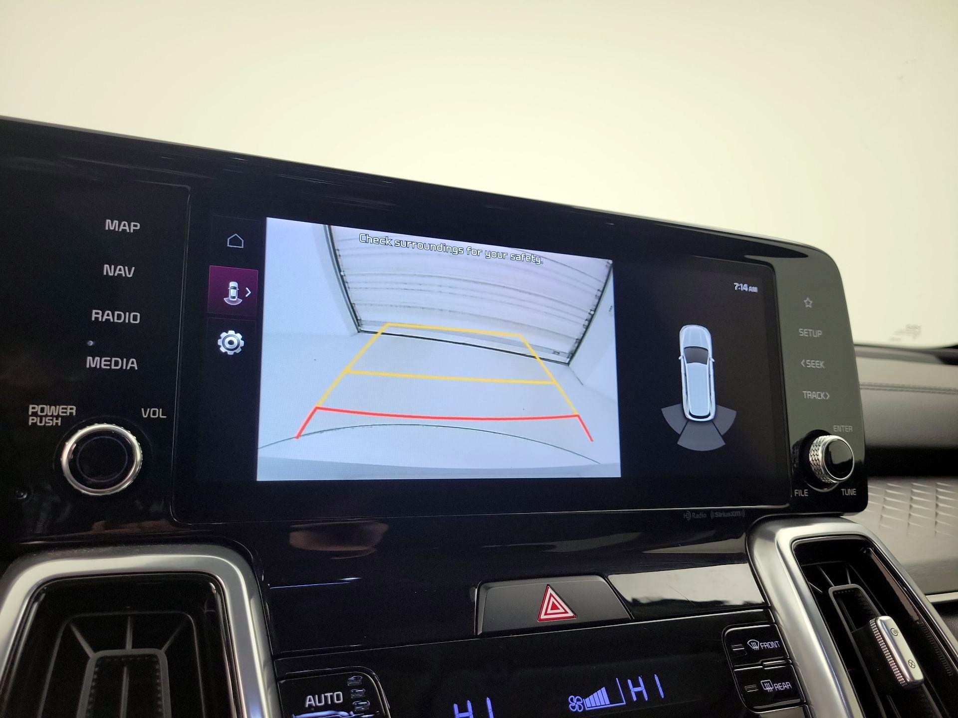 Thumbnail: 2023 Kia Sorento - 14