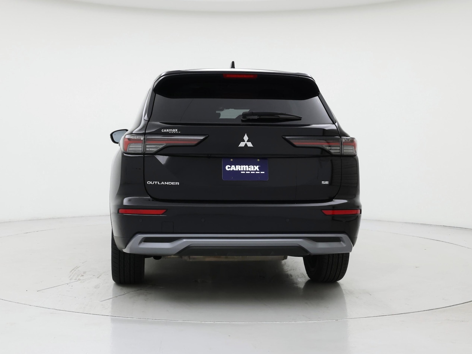 2025 Mitsubishi Outlander SE - Photo 7