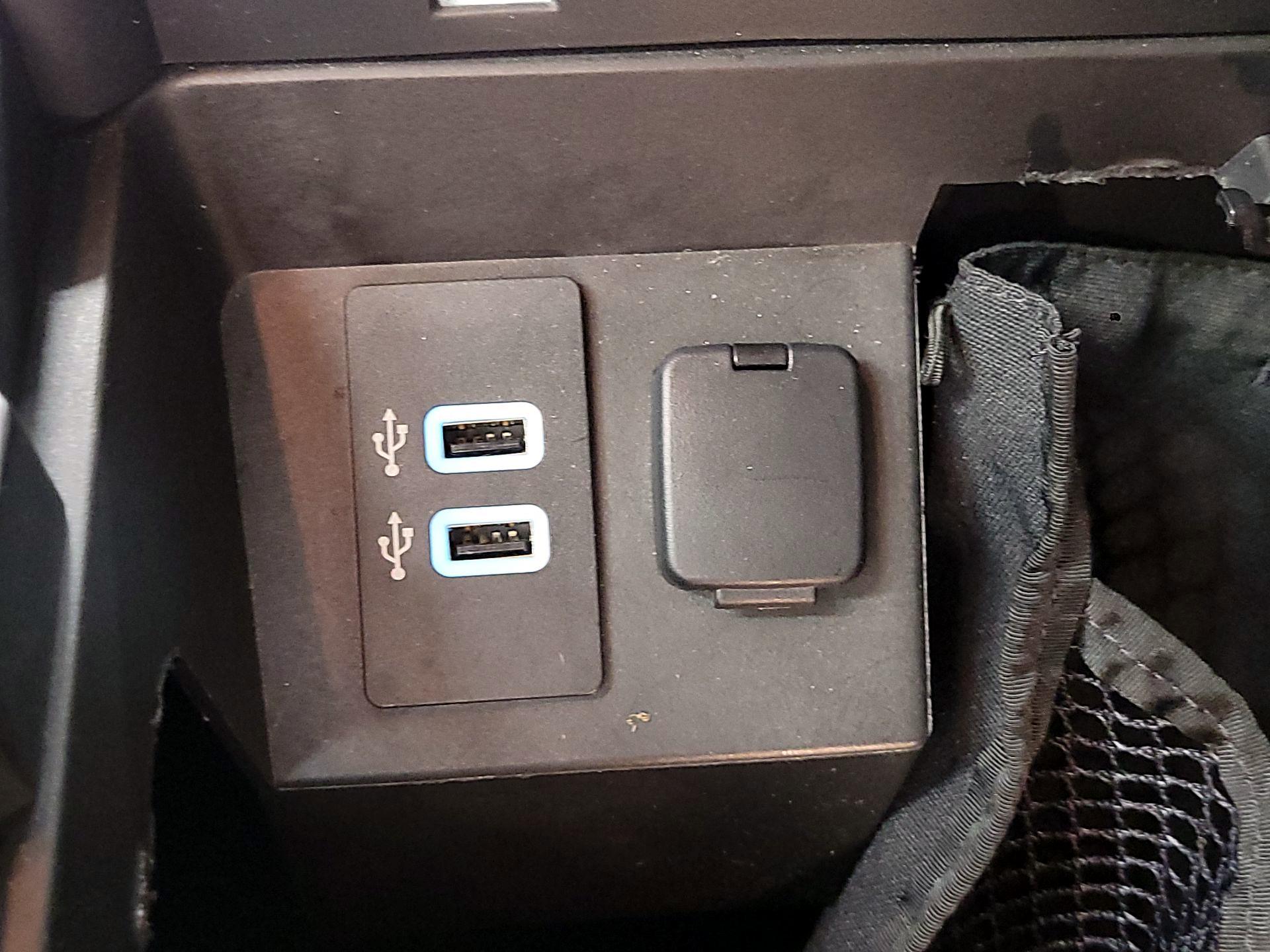 Thumbnail: 2017 Ford Expedition EL - 19