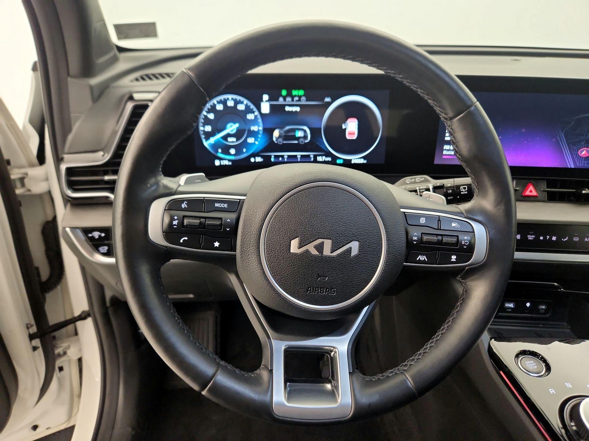 Thumbnail: 2023 Kia Sportage - 10