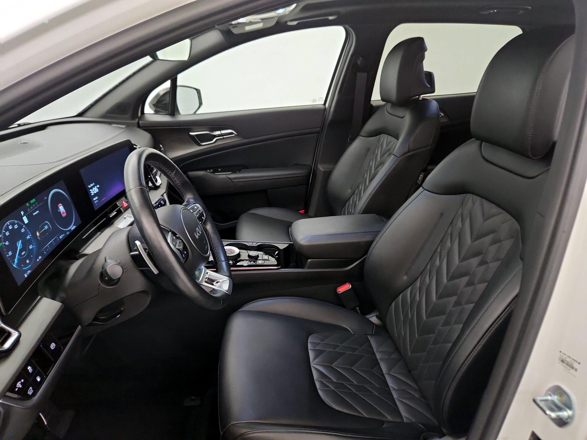 Thumbnail: 2023 Kia Sportage - 11