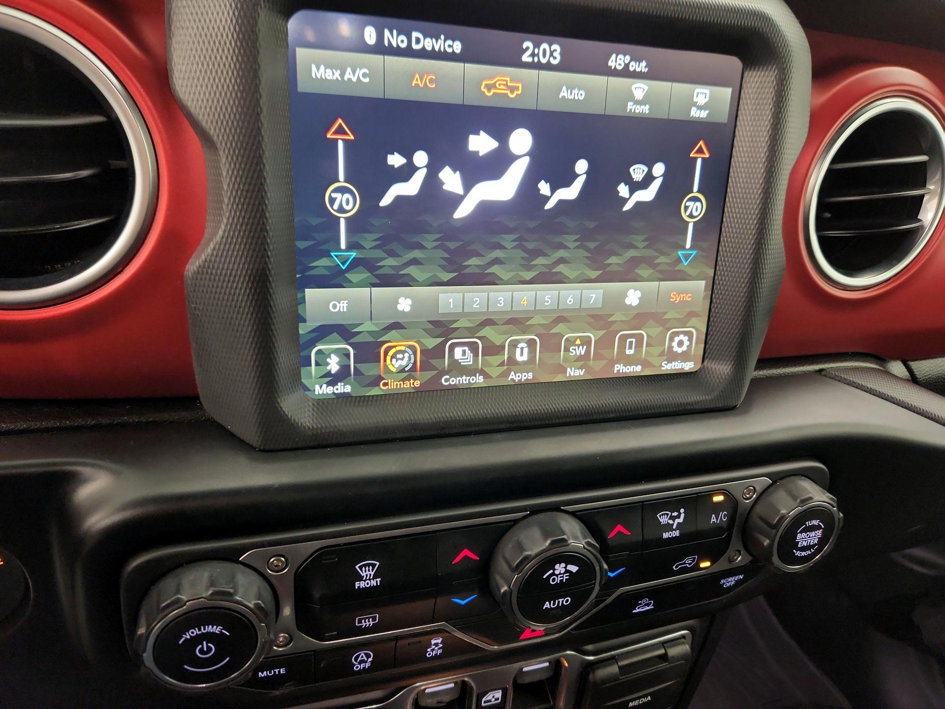 Thumbnail: 2022 Jeep Gladiator - 17