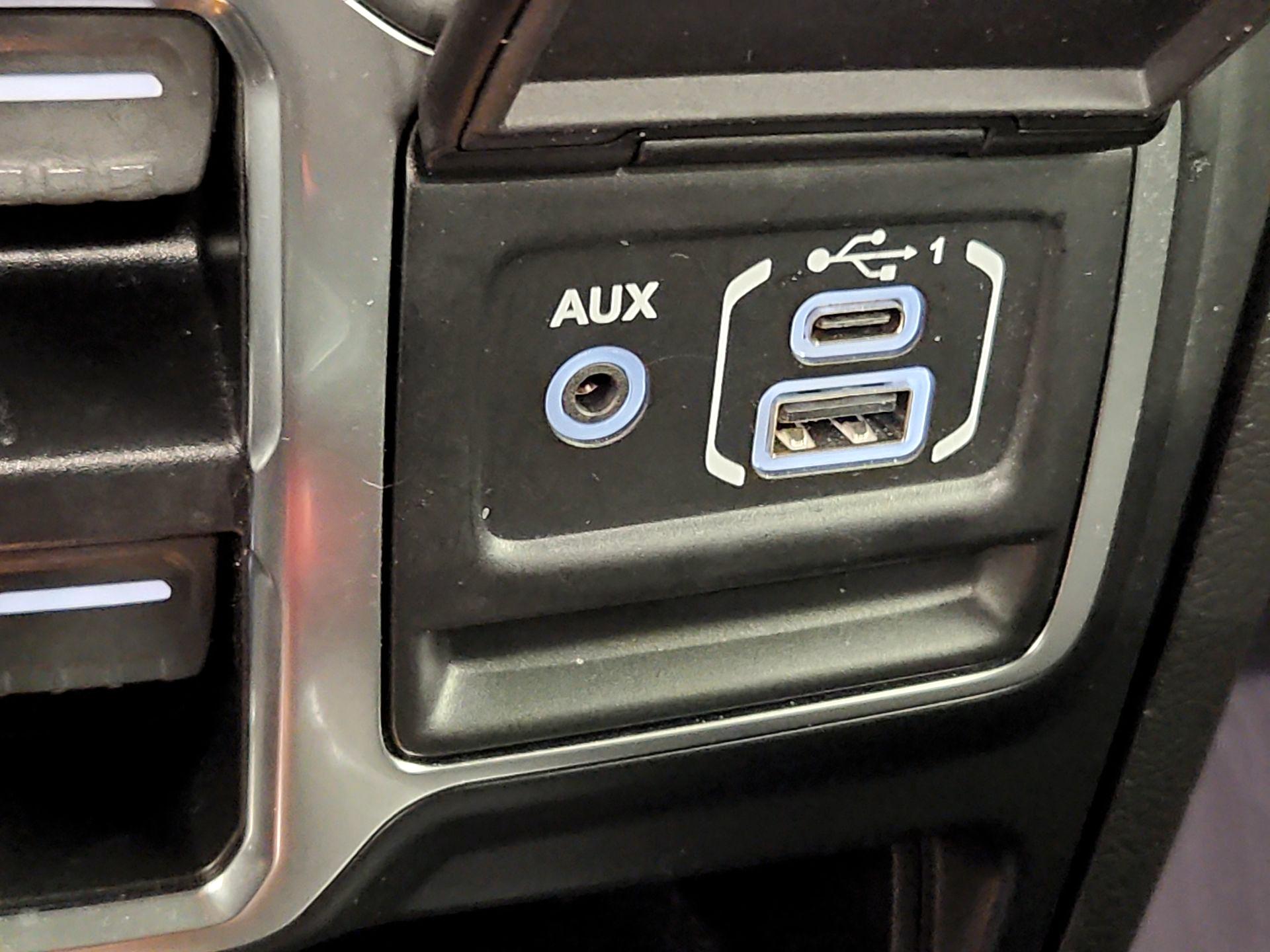 Thumbnail: 2022 Jeep Gladiator - 19